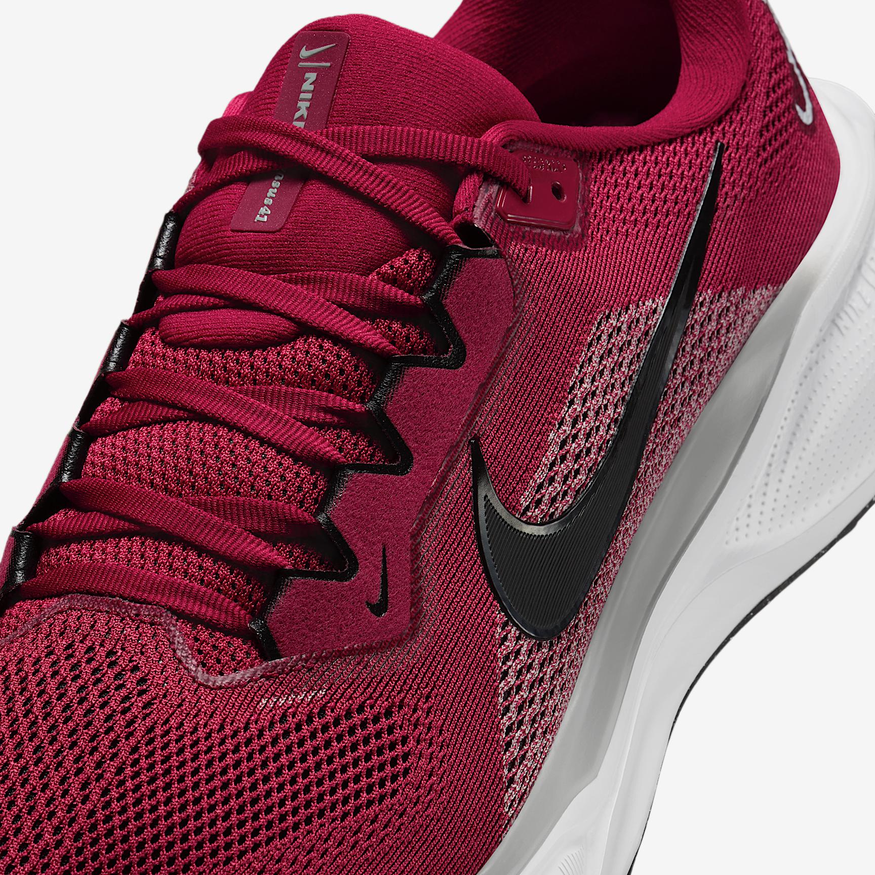 Alabama Pegasus 41 Men's Nike College Road Running Shoes Product Image