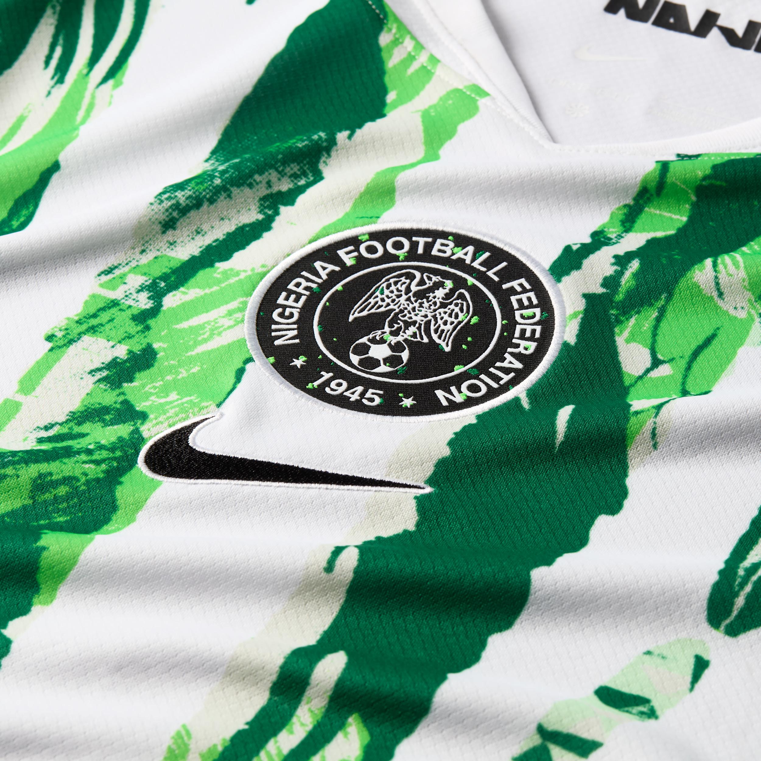 Nigeria 2025 Stadium Away (Team) Nike Mens Dri-FIT Soccer Replica Jersey | HM9660-100 Product Image