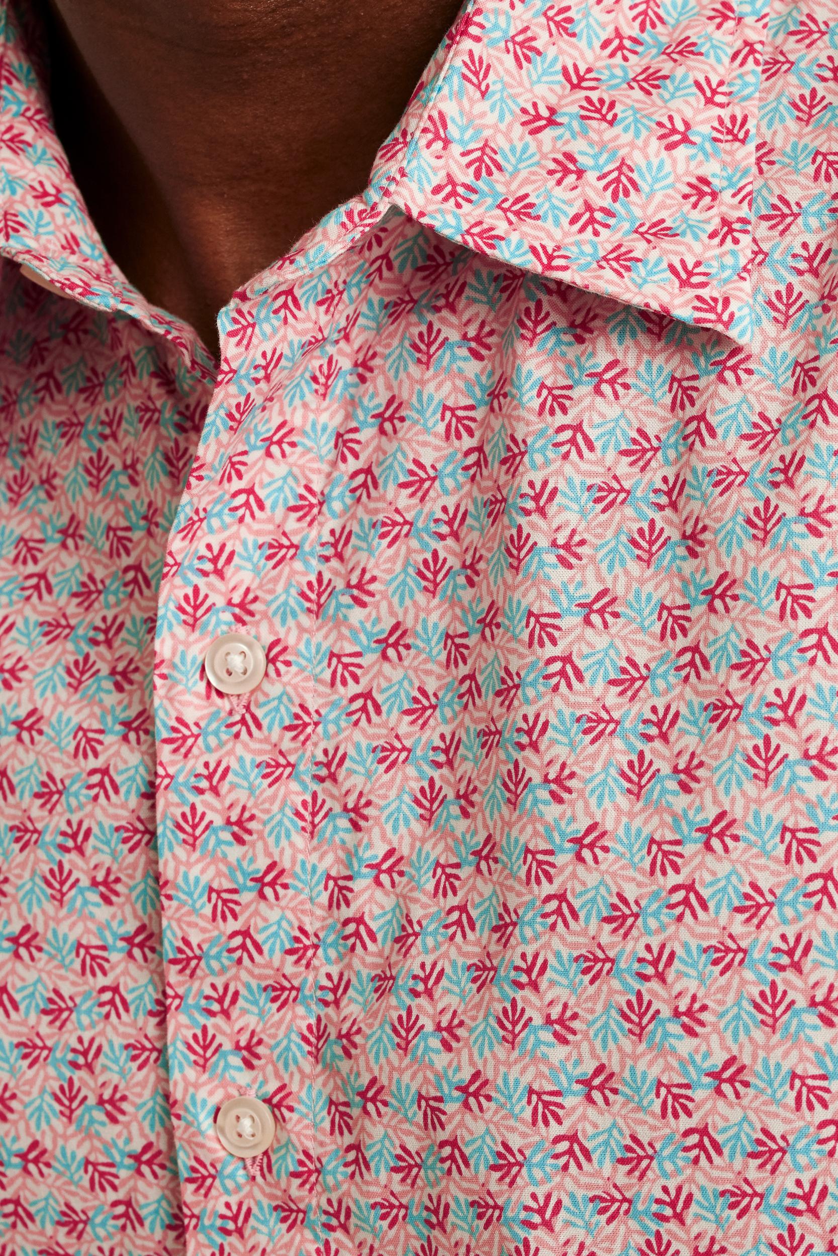 Riviera Short Sleeve Shirt Product Image