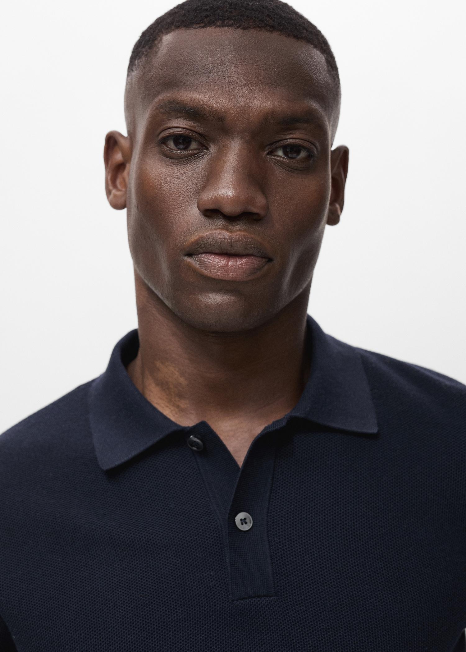 Micro-structured cotton polo shirt - Men | MANGO USA Product Image