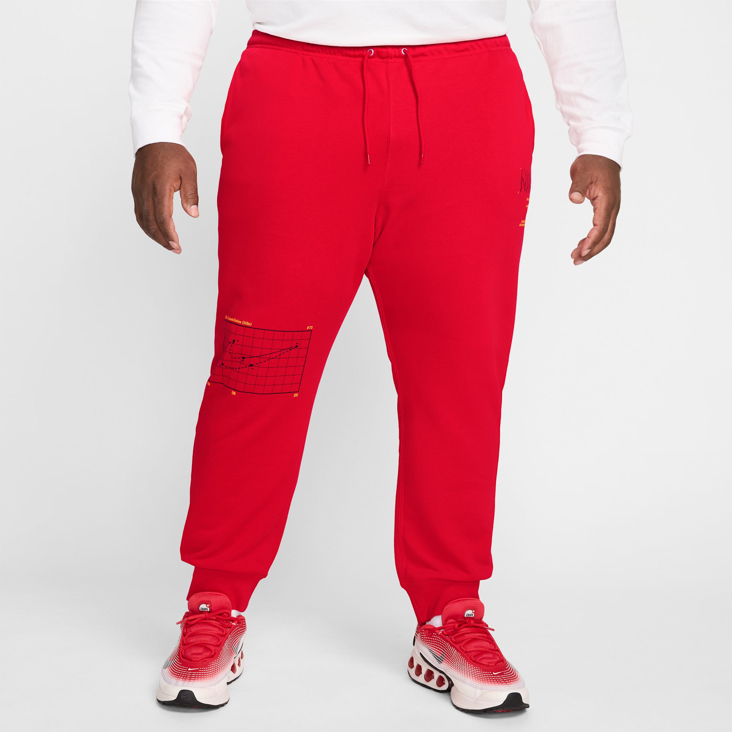 Nike Men's Club French Terry Jogger Pants Product Image