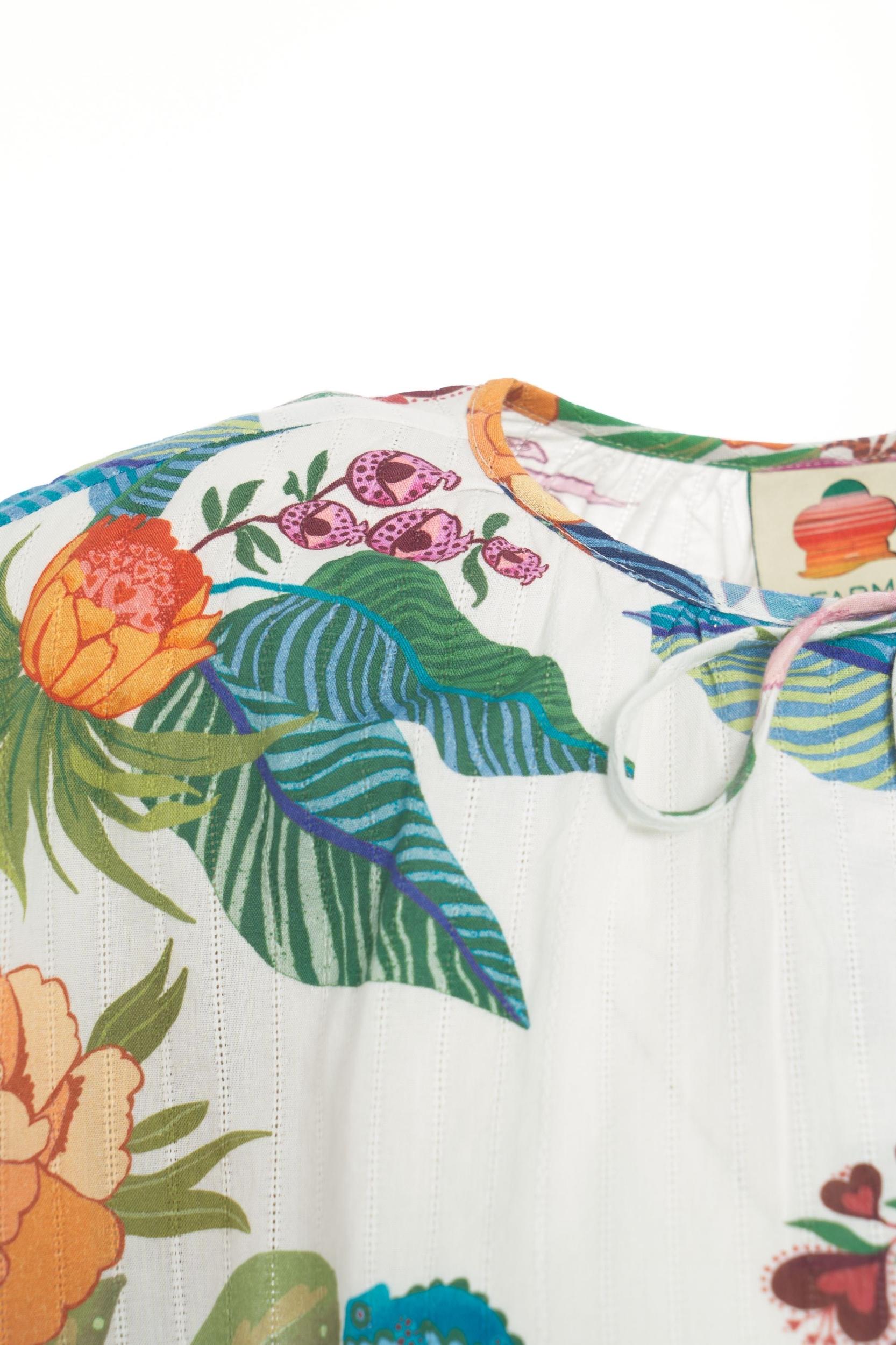 Shorts with floral print Product Image