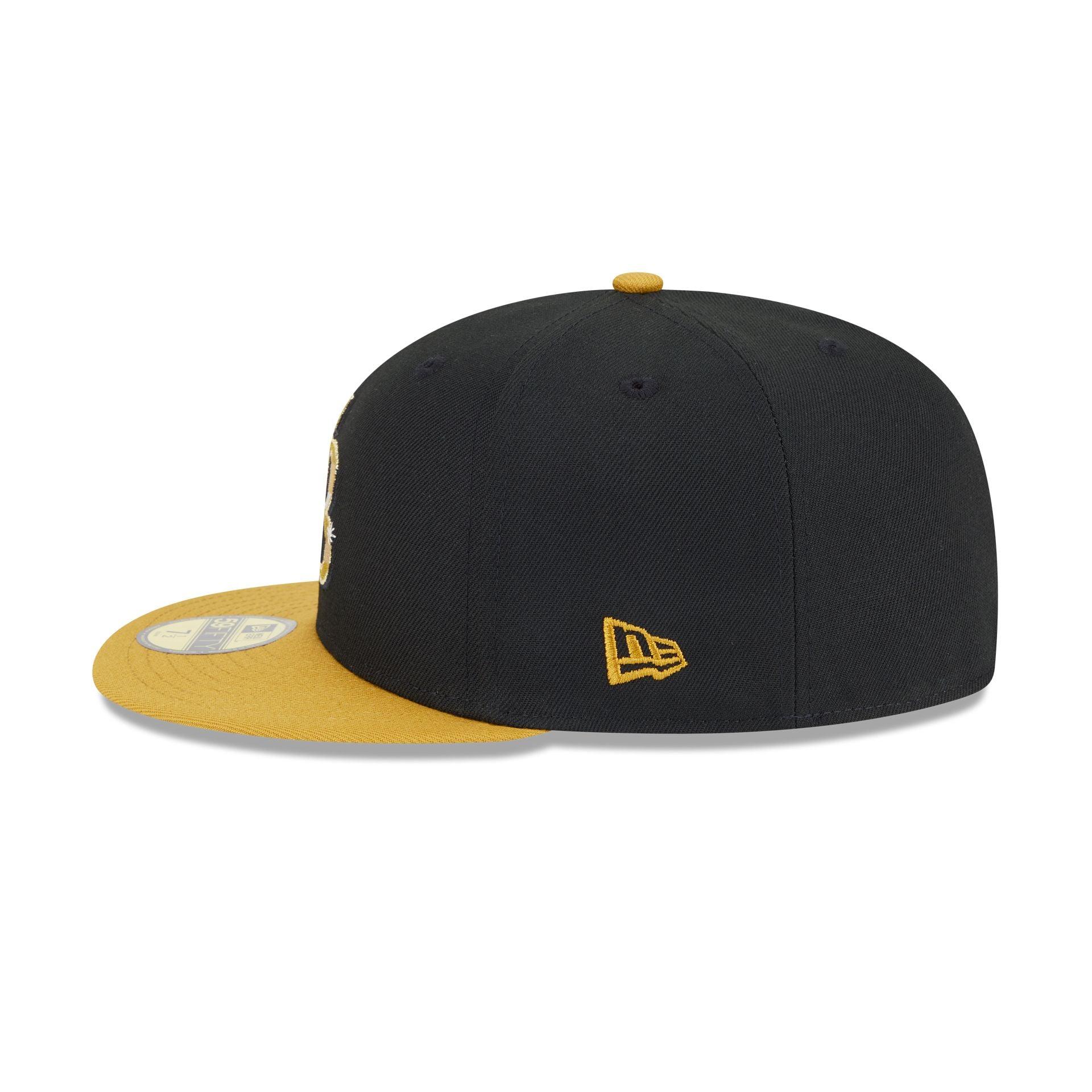 Chicago White Sox Metallic Gold Logo 59FIFTY Fitted Hat Male Product Image
