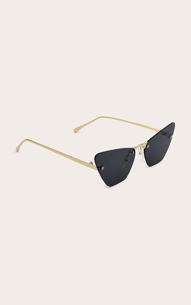 Gold Exaggerated Cat Eye Sunglasses Product Image