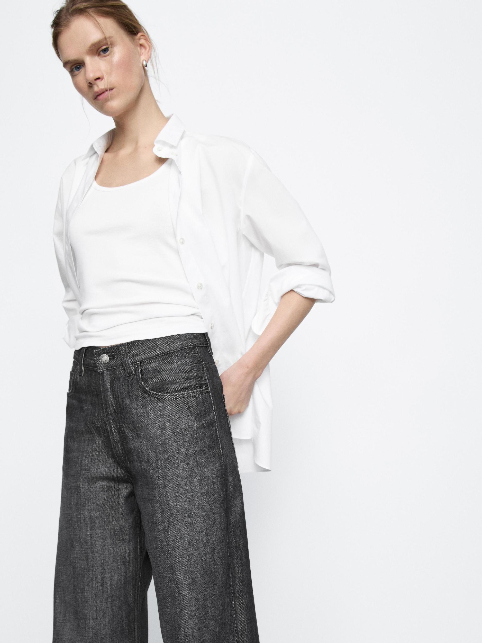 High-waist wide-leg jeans Product Image