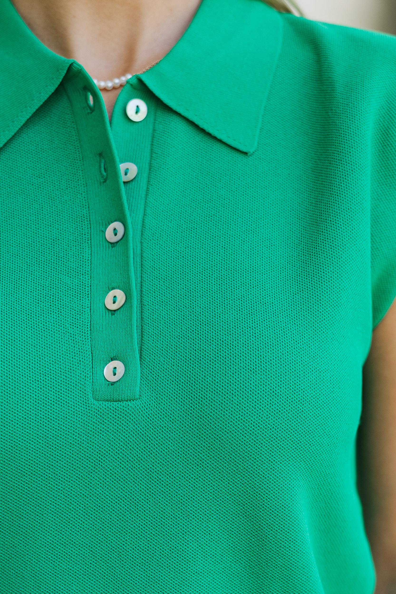 Easy Days Green Collared Top Female Product Image