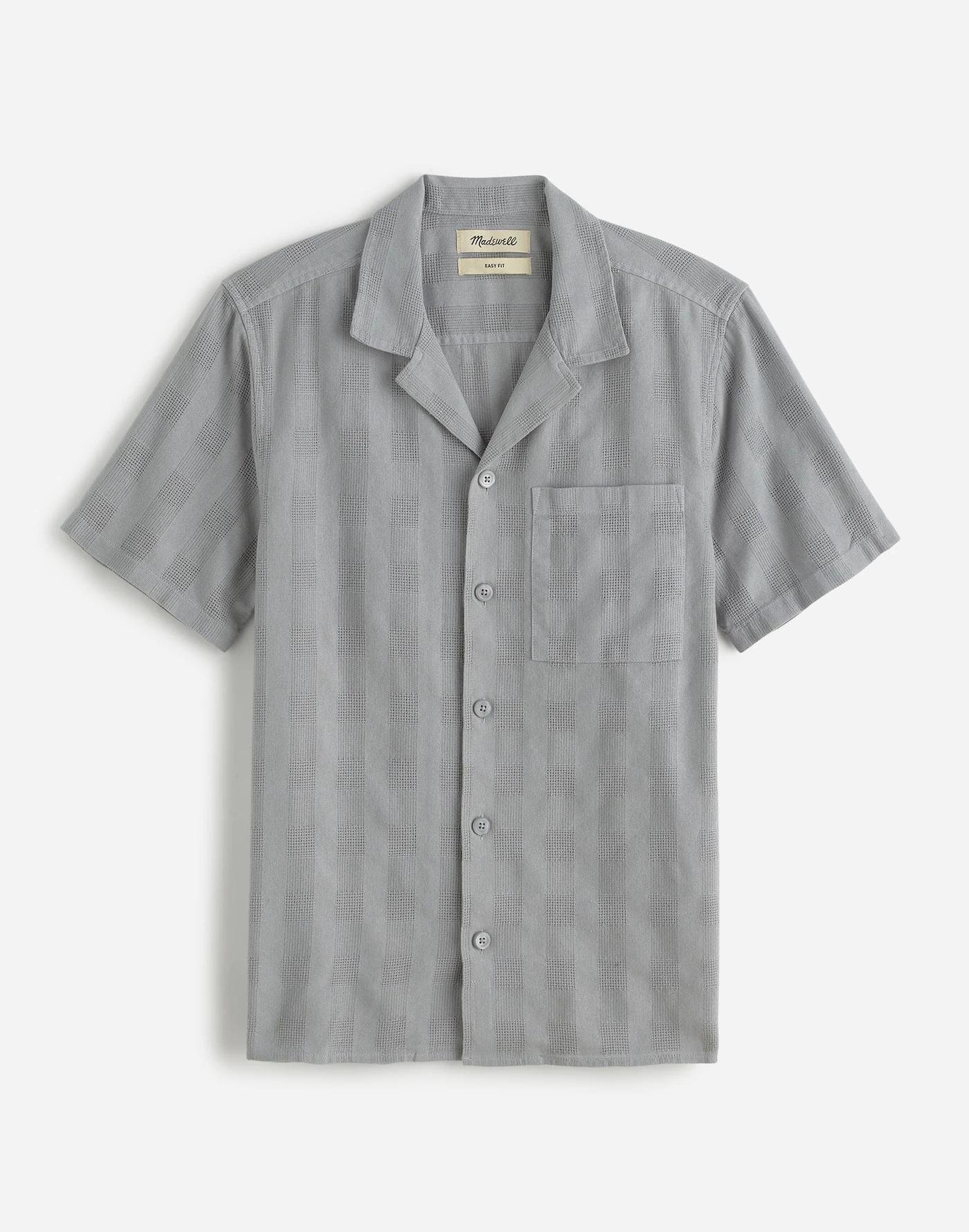 Easy Short-Sleeve Shirt in Textured Dobby Product Image