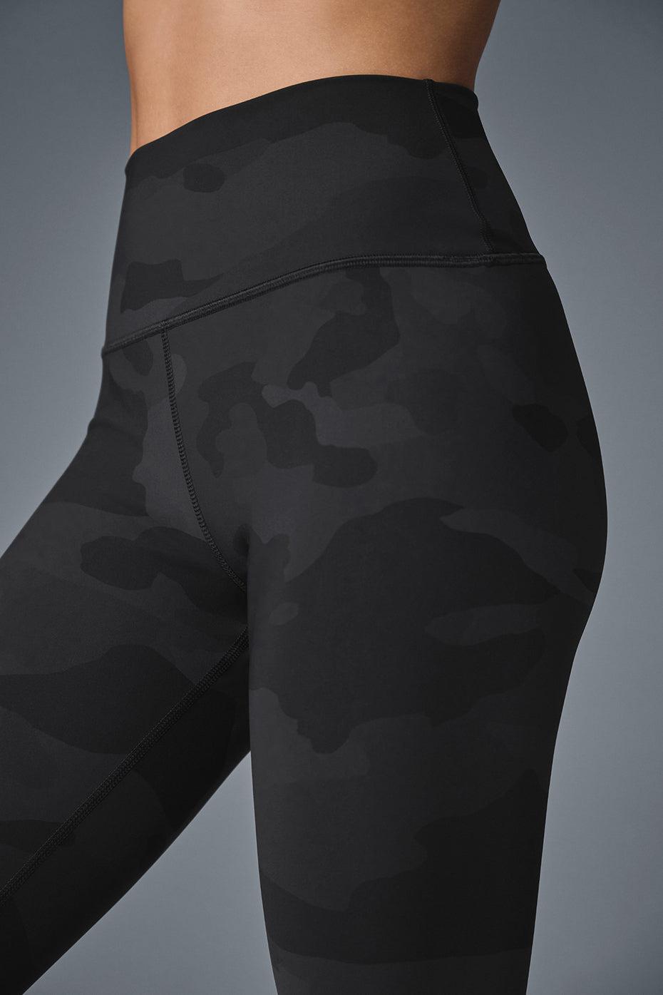 High-Waist Camo Vapor Legging - Black Camouflage Product Image