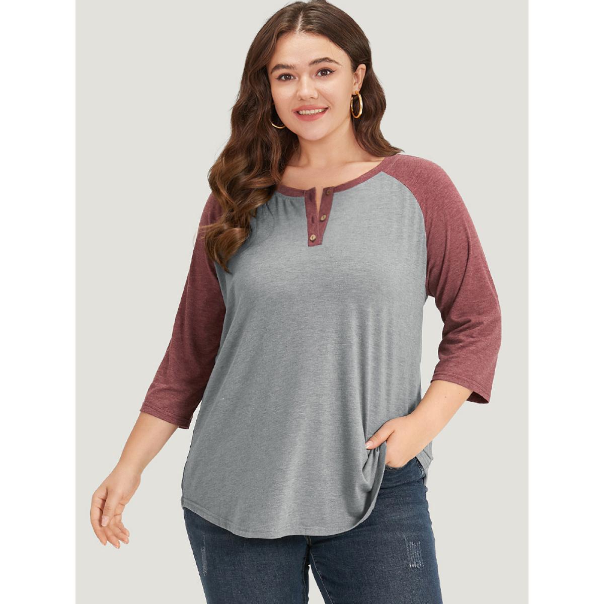 Plus Size Two Tone Button Up Raglan Sleeve T-shirt Gray Women Casual Contrast Plain Round Neck Dailywear T-shirts BloomChic 10/M Product Image