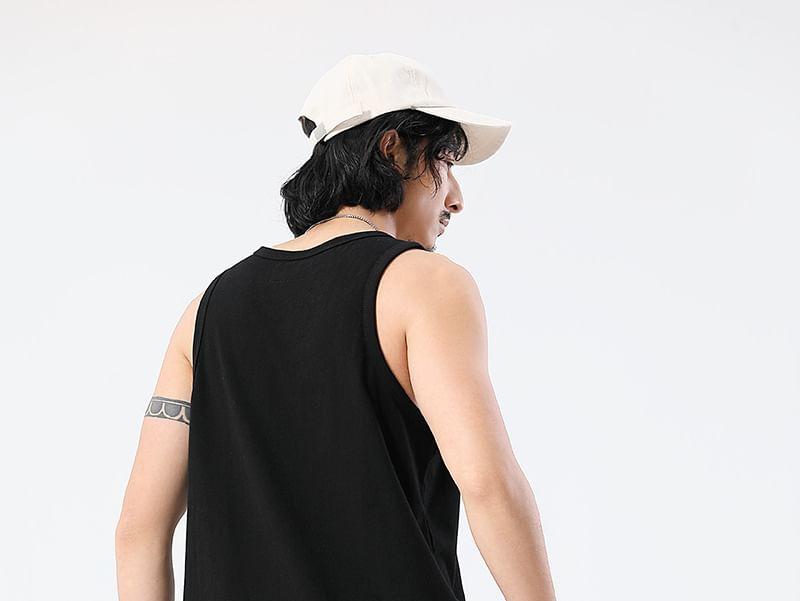 Sleeveless Scoop Neck Lettering Tank Top Product Image