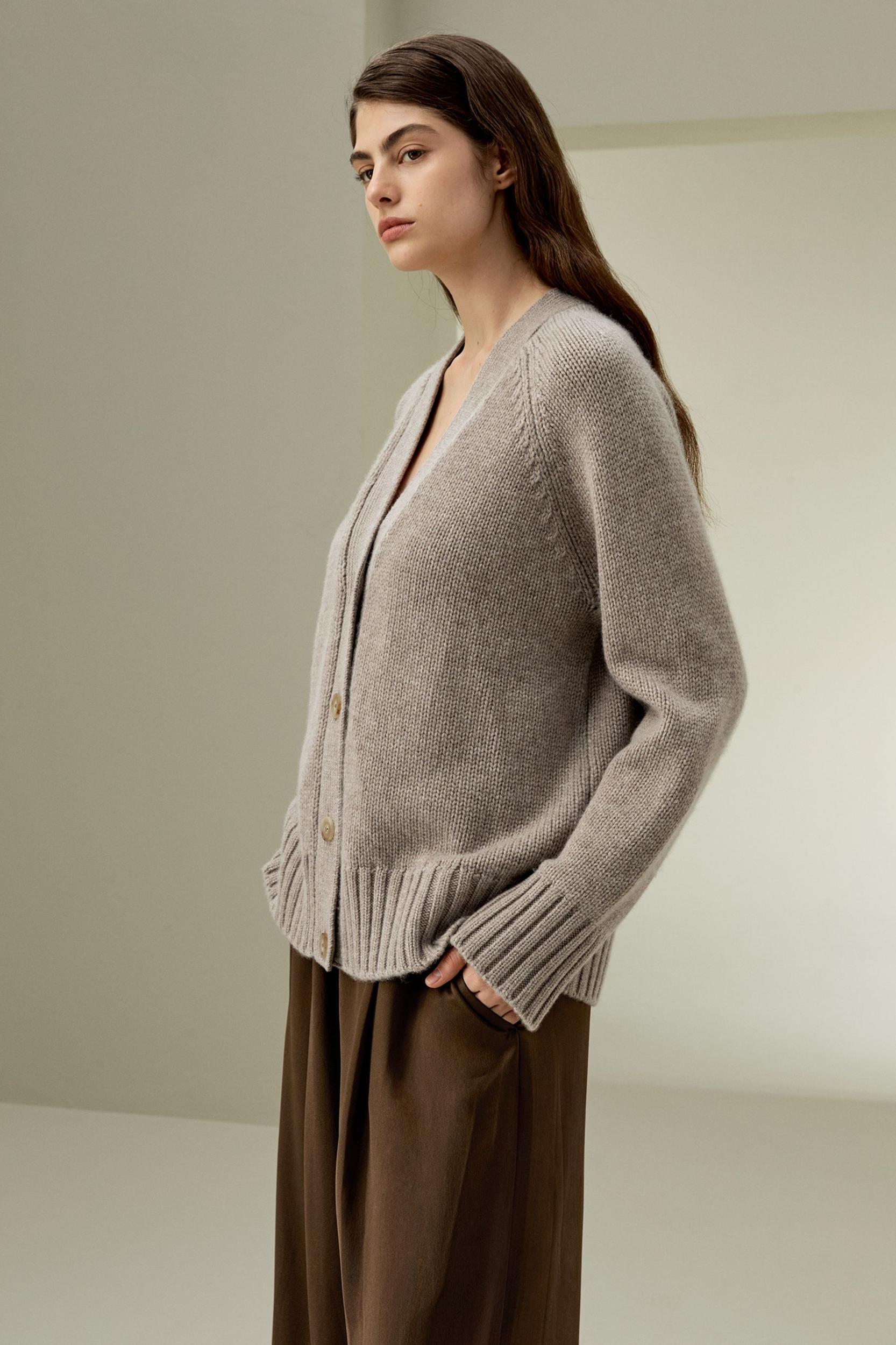 Chunky Knit Wool Cashmere Blend Cardigan Product Image