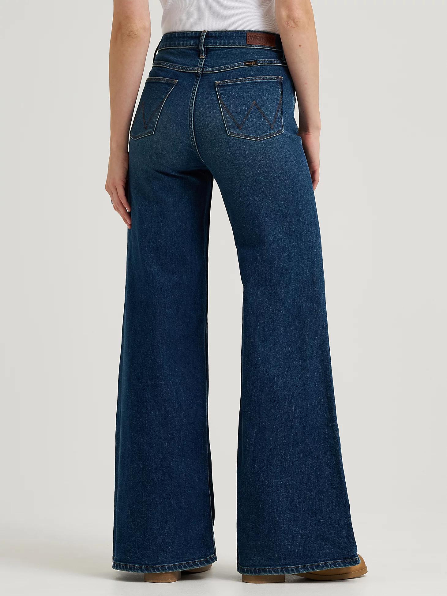Women's High Rise Wide Leg Jean in Clover Product Image