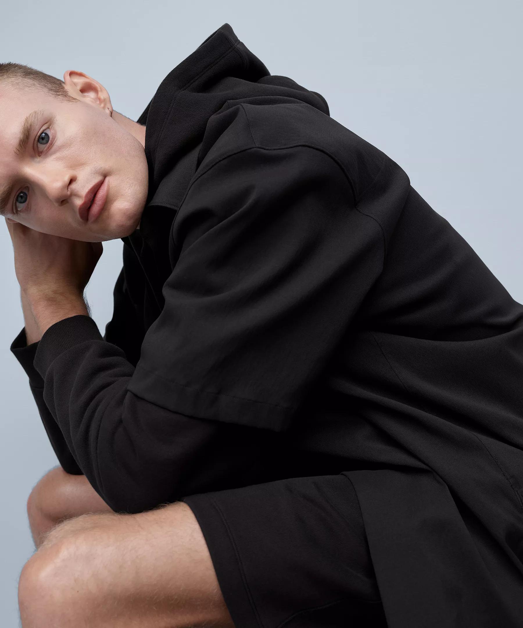 Relaxed-Fit Short Sleeve Button-Up Shirt Product Image