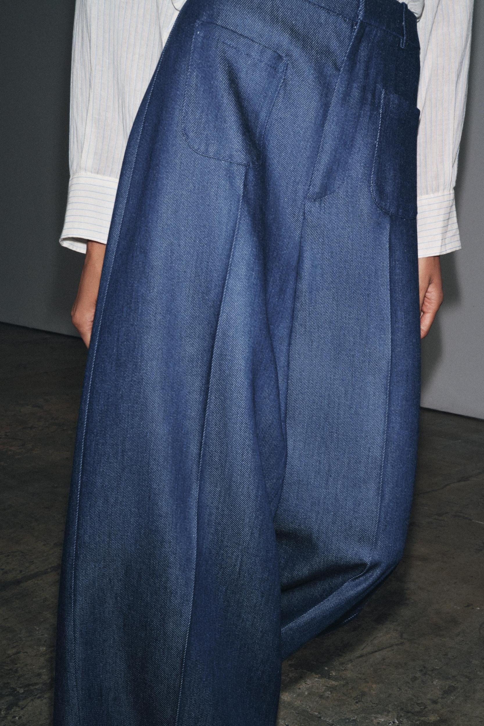 HIGH-WAISTED LIMITED EDITION PANTS Product Image