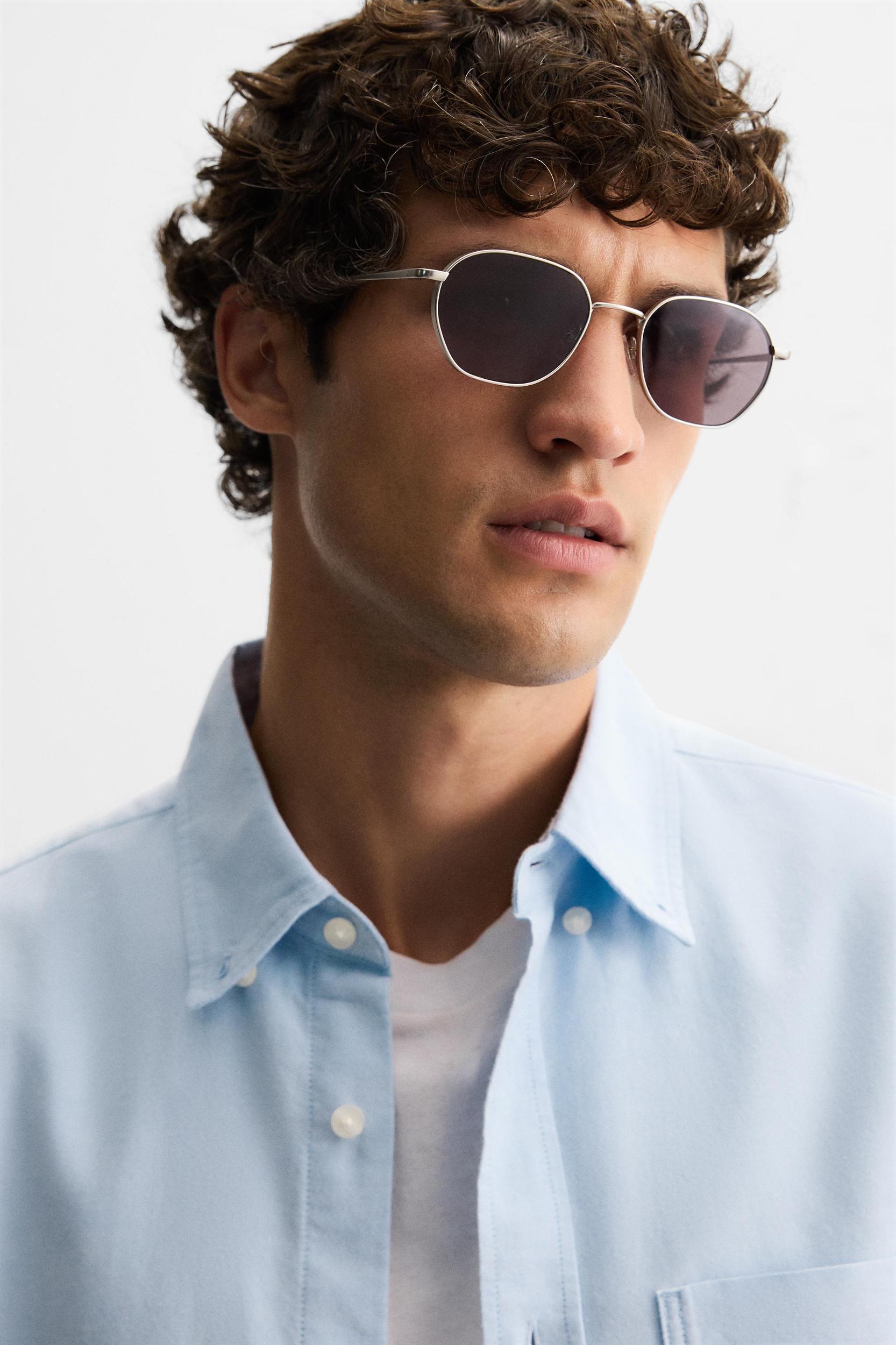 TEXTURED OXFORD SHIRT Product Image