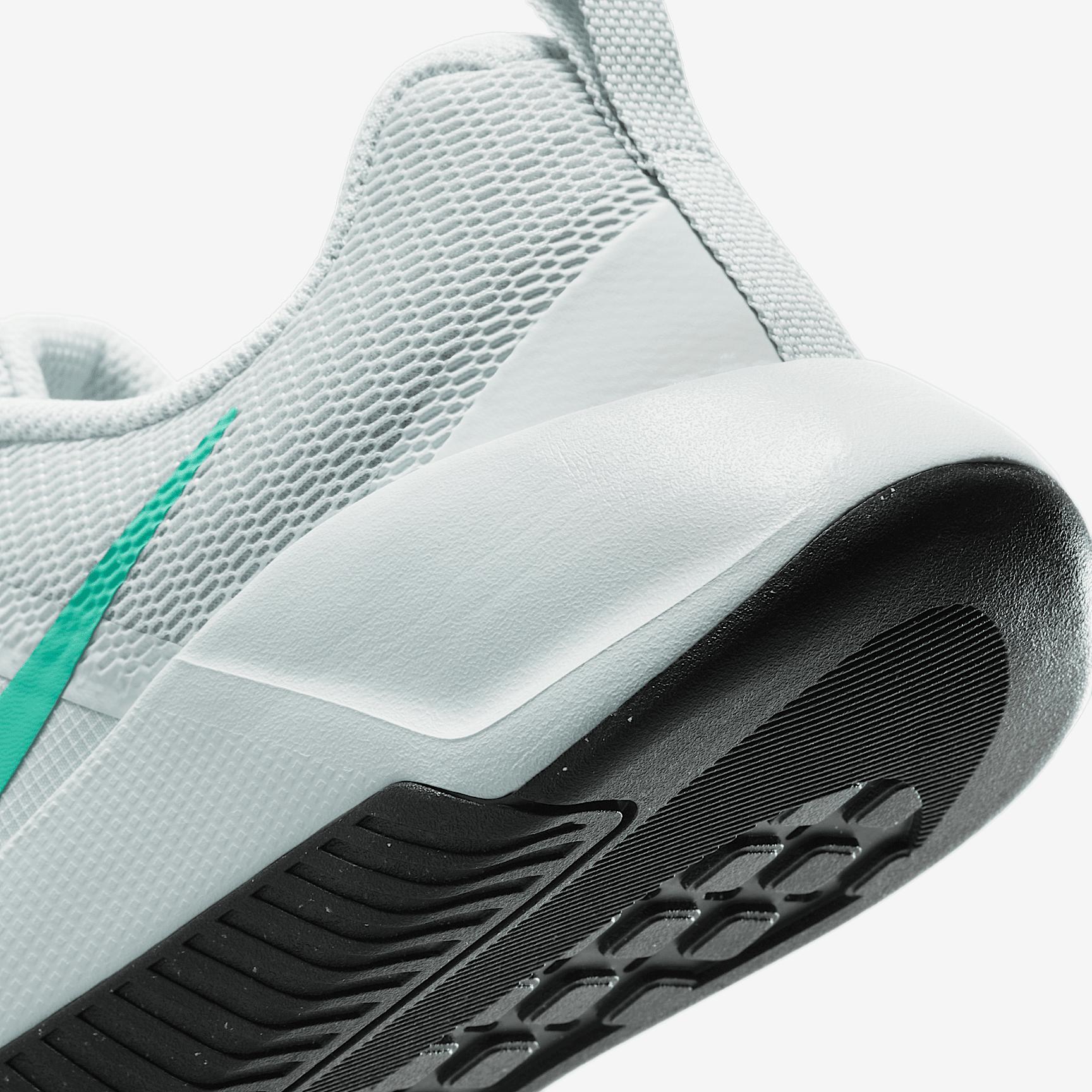 Nike Mens MC Trainer 3 Workout Shoes | FQ1831-004 Product Image