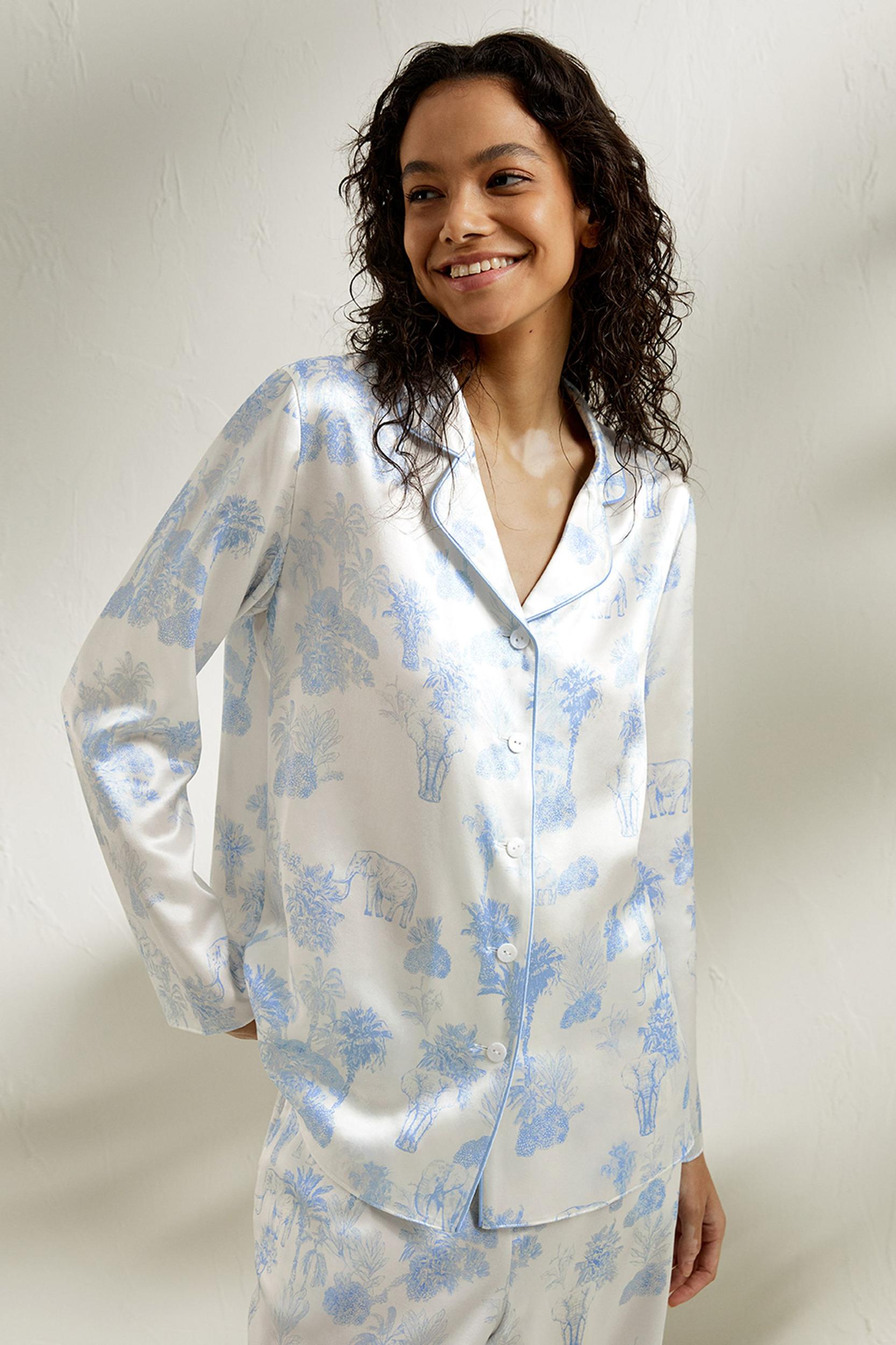La Terra Long Pajama Set Product Image
