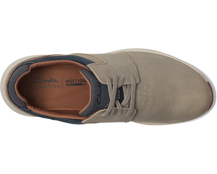 Men's Clarks Motion Trek Plain Toe Product Image