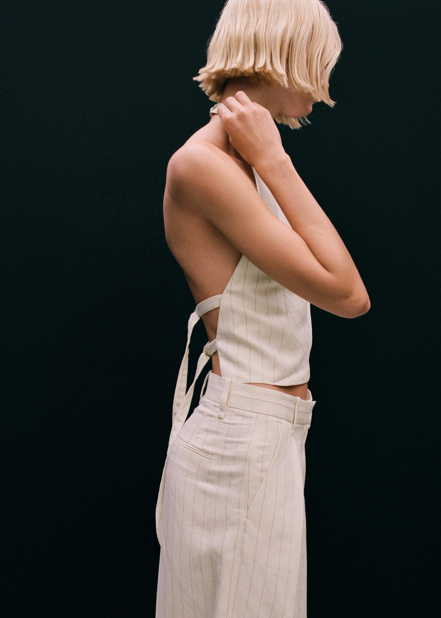 Striped linen-blend bermuda shorts - Women | MANGO USA Product Image