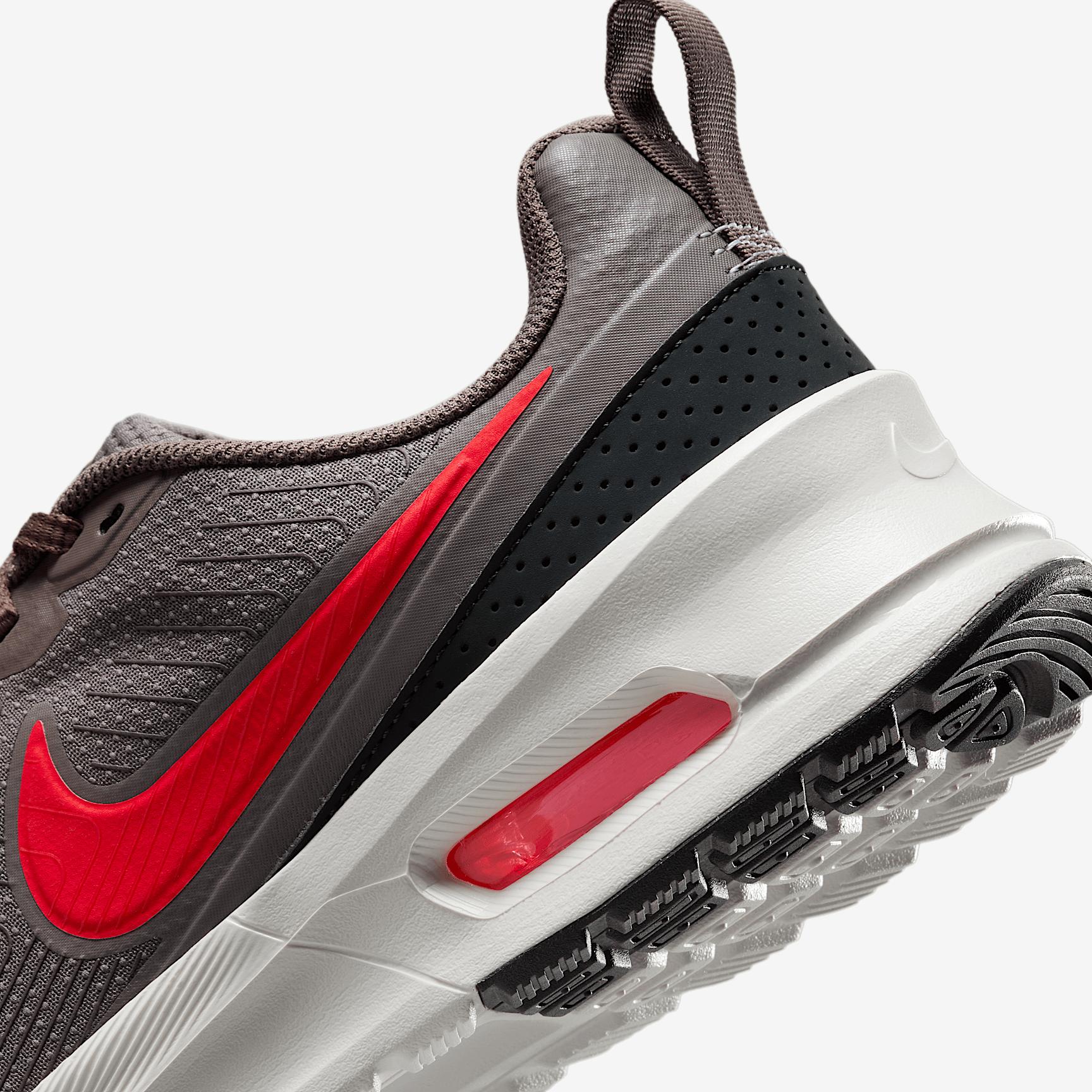 Nike Air Max Nuaxis Men's Shoes Product Image