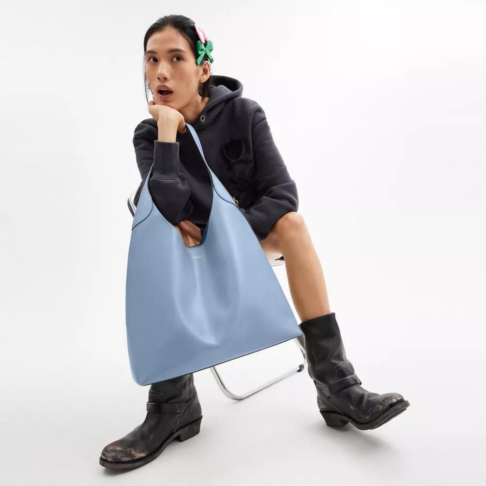 Brooklyn Shoulder Bag 39 Product Image