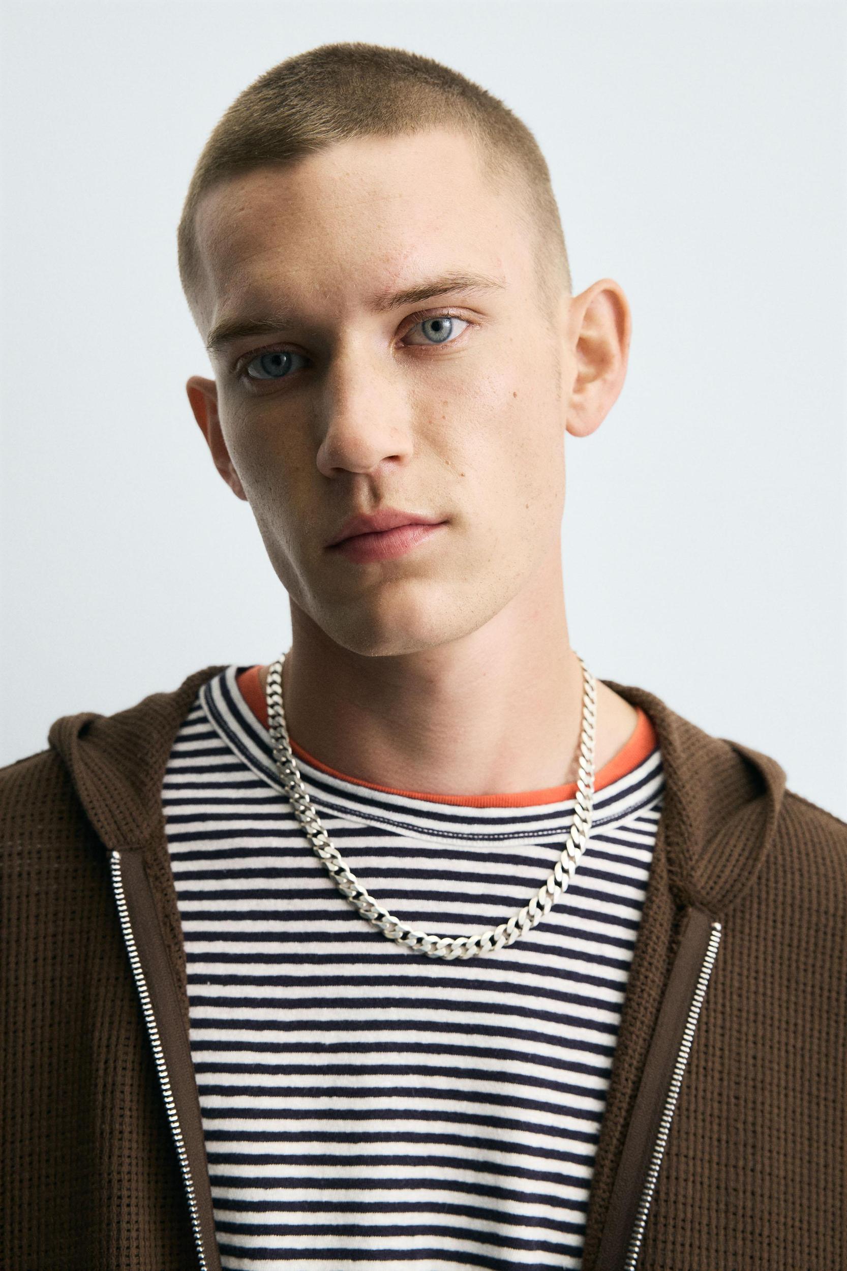 HOODED OPEN-KNIT OVERSHIRT Product Image