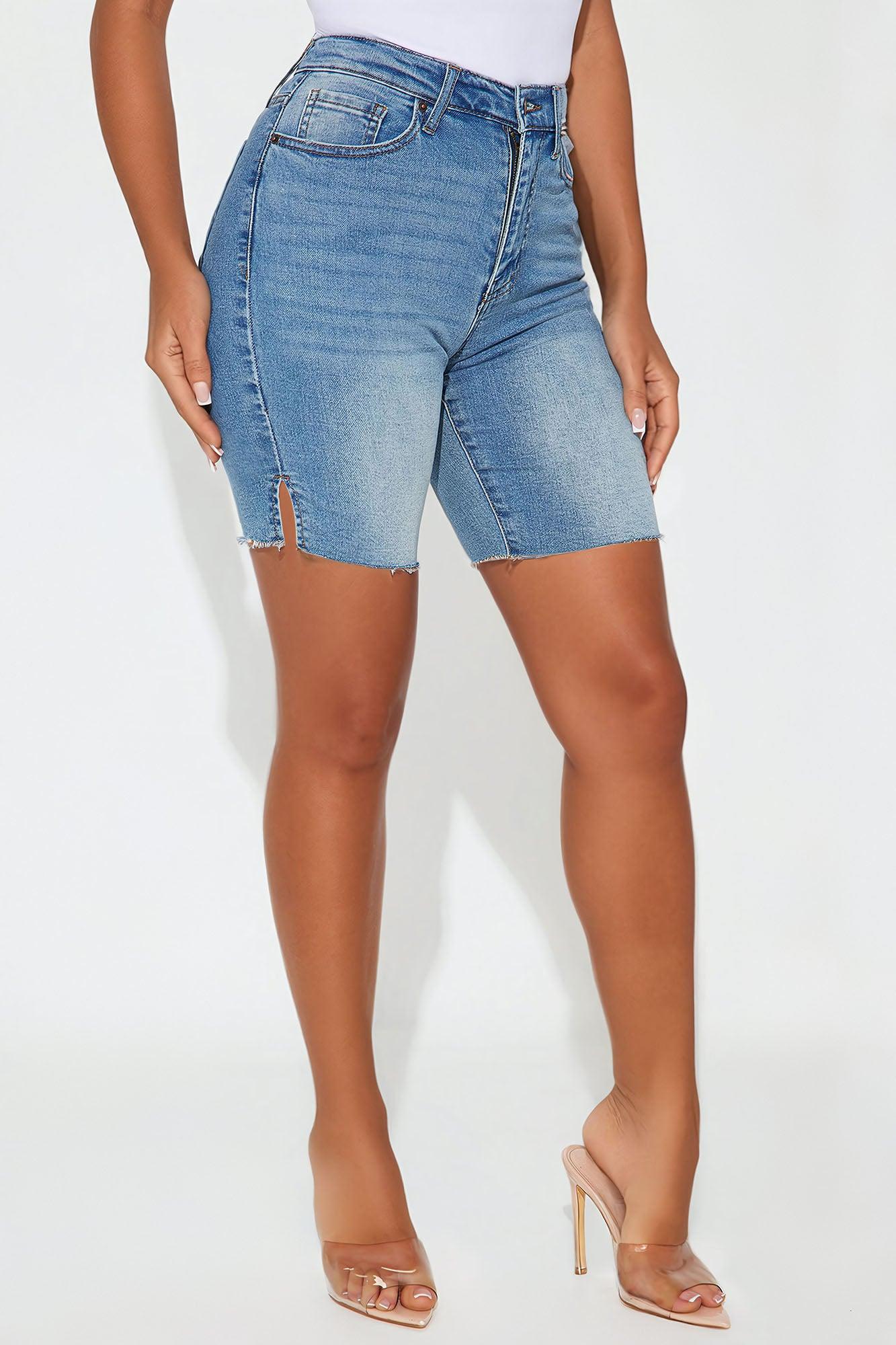 Everything's Good Super Stretch Denim Bermudas - Medium Blue Wash Product Image