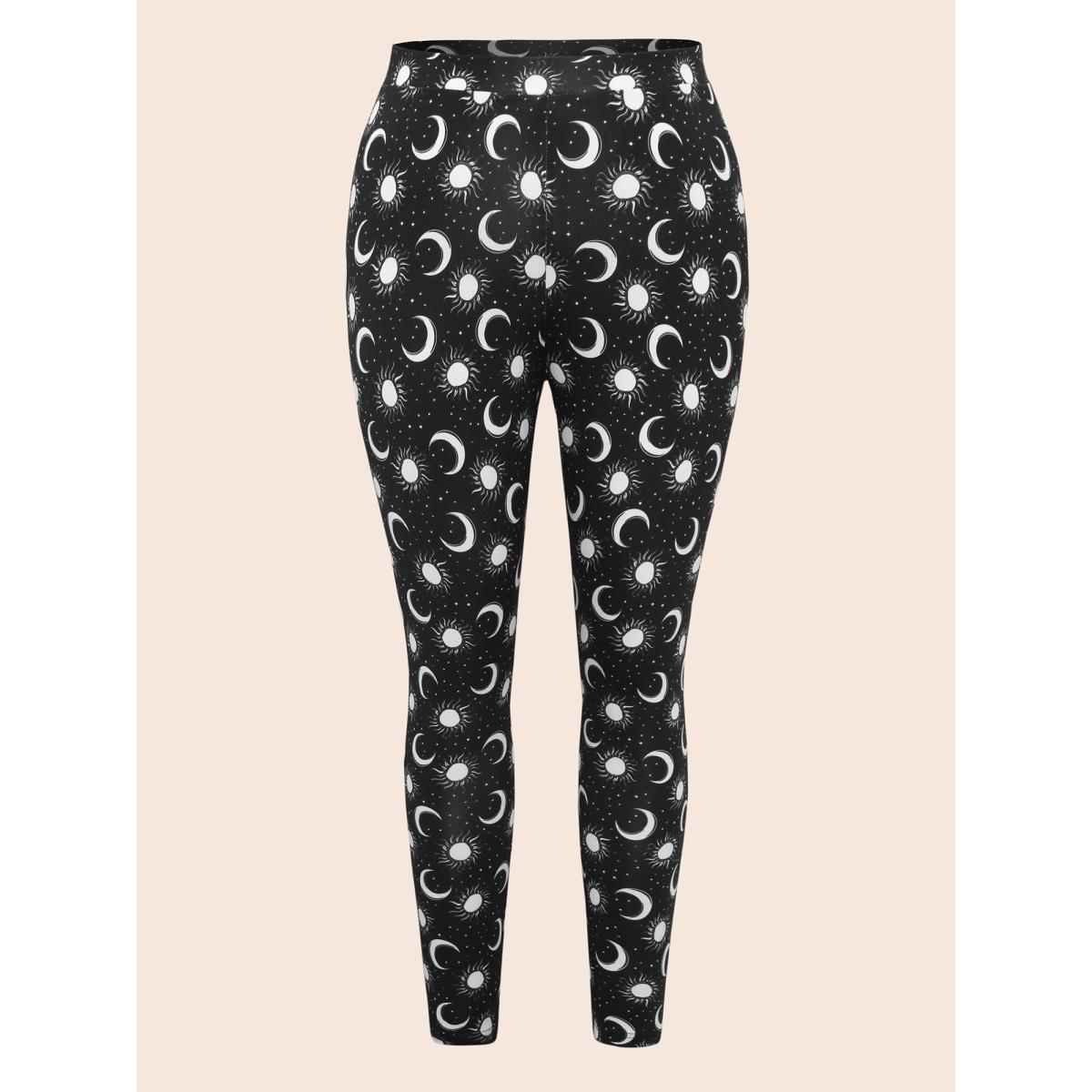 Plus Size Star And Moon Print Slim-Fit Leggings Women Black Casual High stretch Skinny Mid Rise Everyday Leggings BloomChic 30/6X Product Image