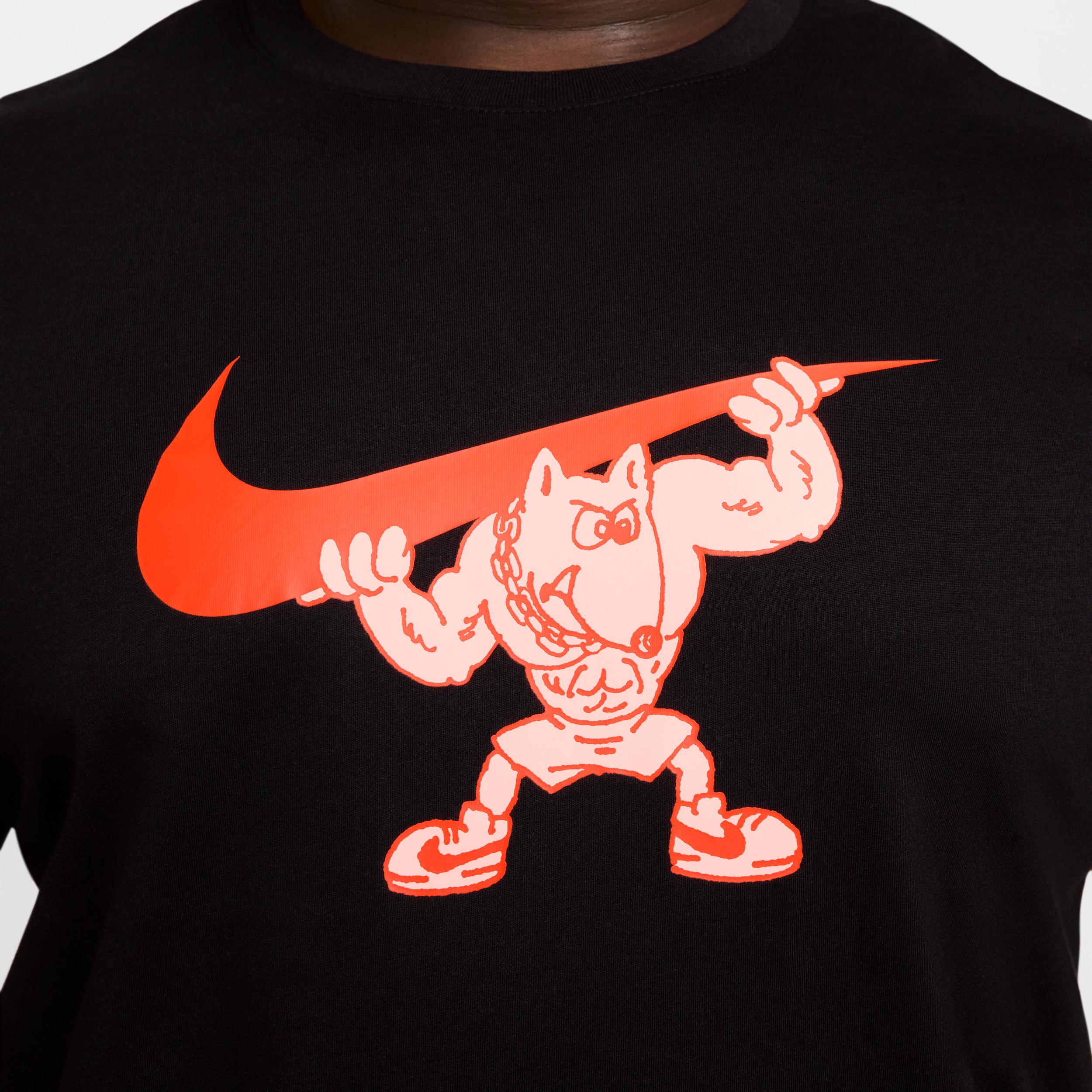 Nike Men's Fitness T-Shirt Product Image