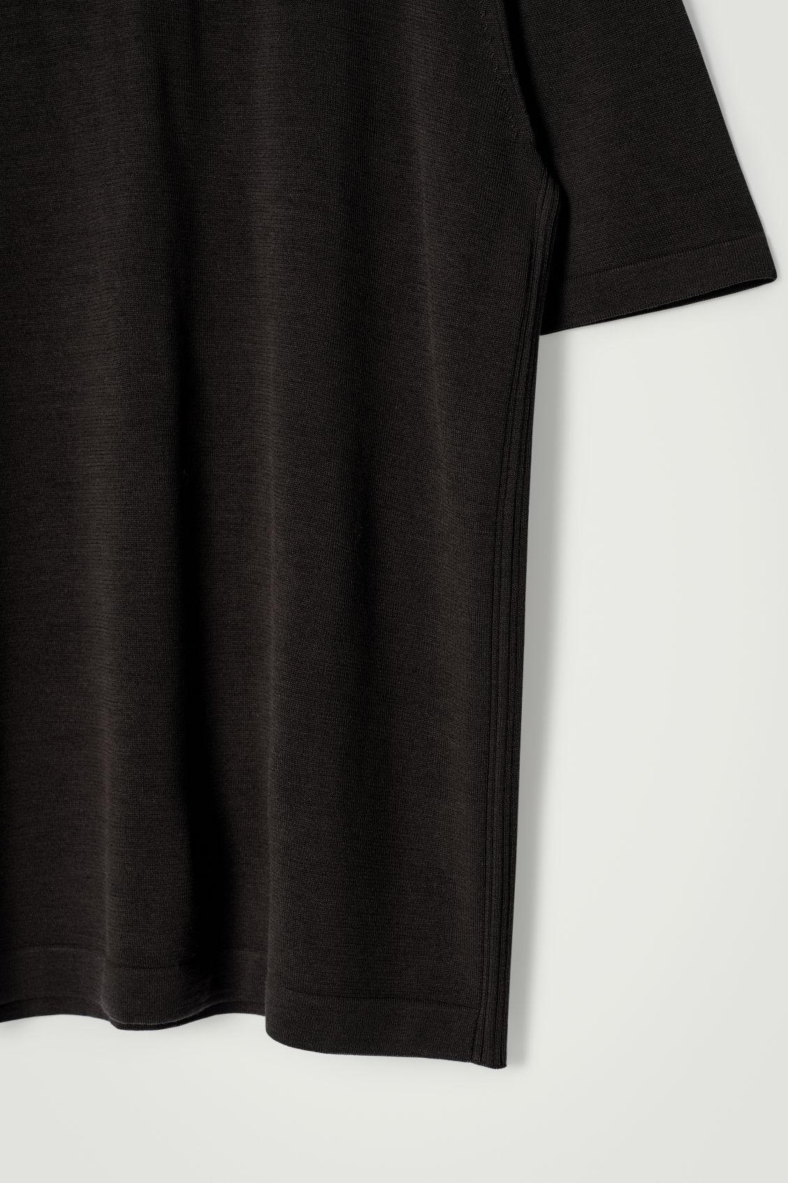 KNTTED WOOL-SILK T-SHIRT Product Image