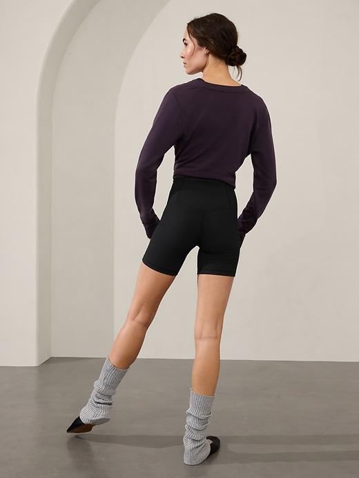 Elation Ultra High Rise Rib 7 Short Product Image