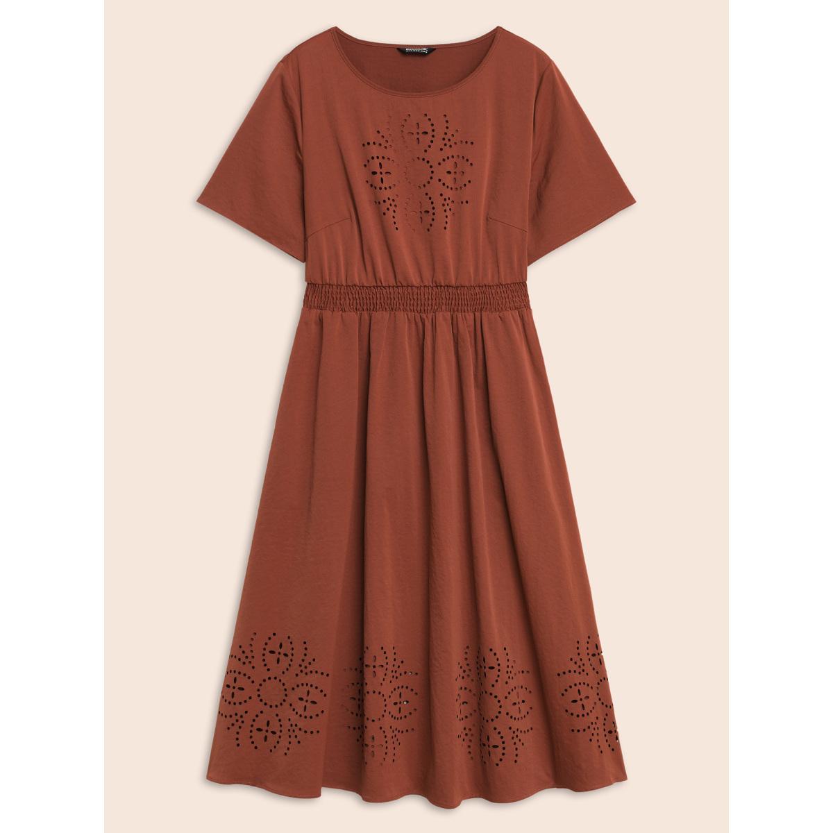 Plus Size Floral Burnout Stretchy Waist Midi Dress Rust Women Resort Cut-Out Round Neck Short sleeve Curvy BloomChic 26/4X Product Image