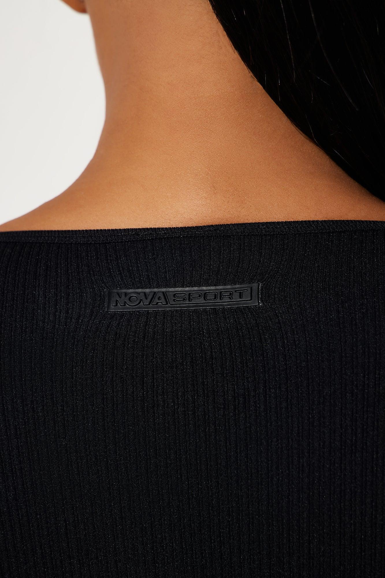 Reach Up Effortless Seamless Active Top - Black Product Image