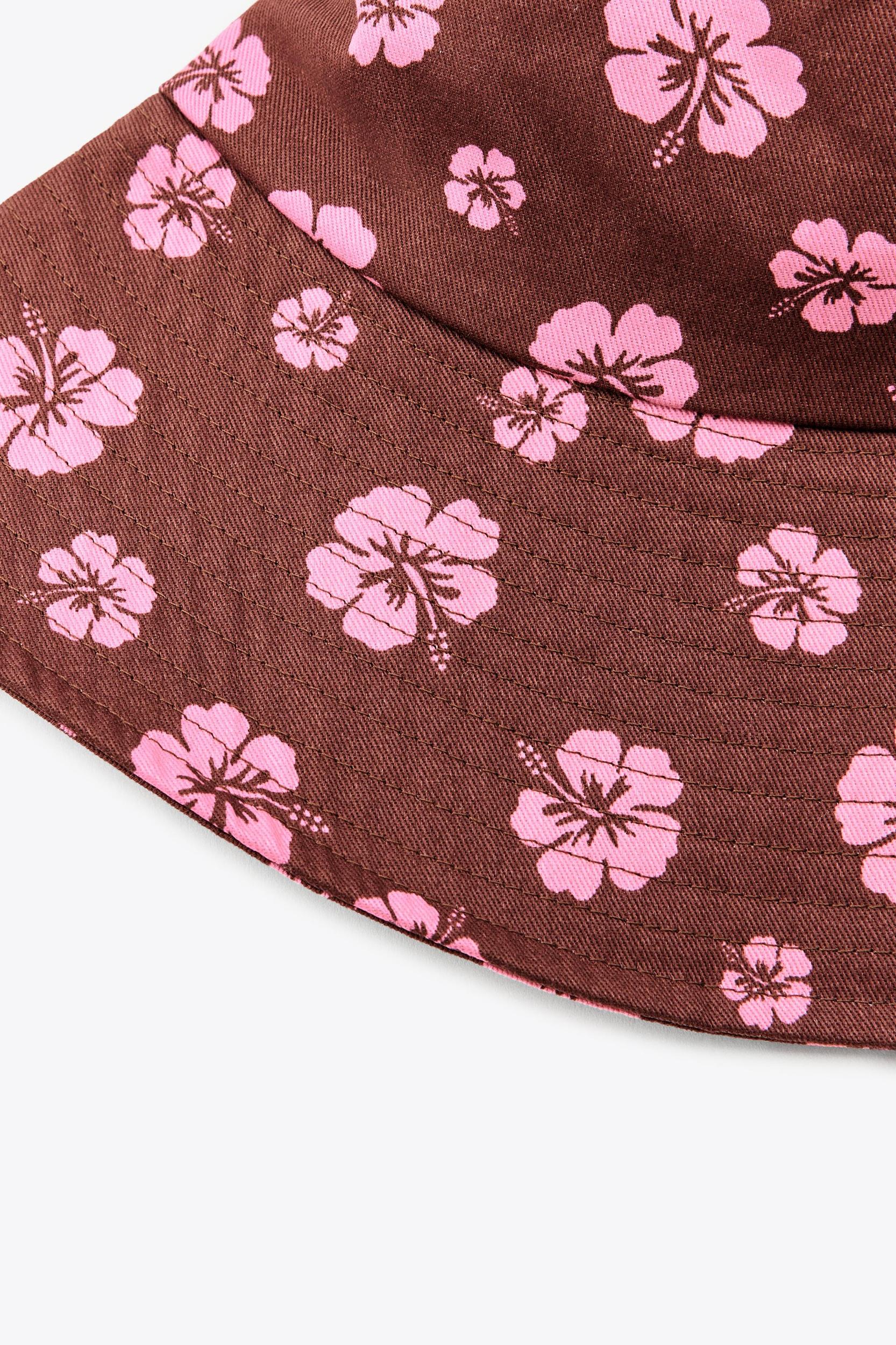 PRINTED BUCKET HAT Product Image