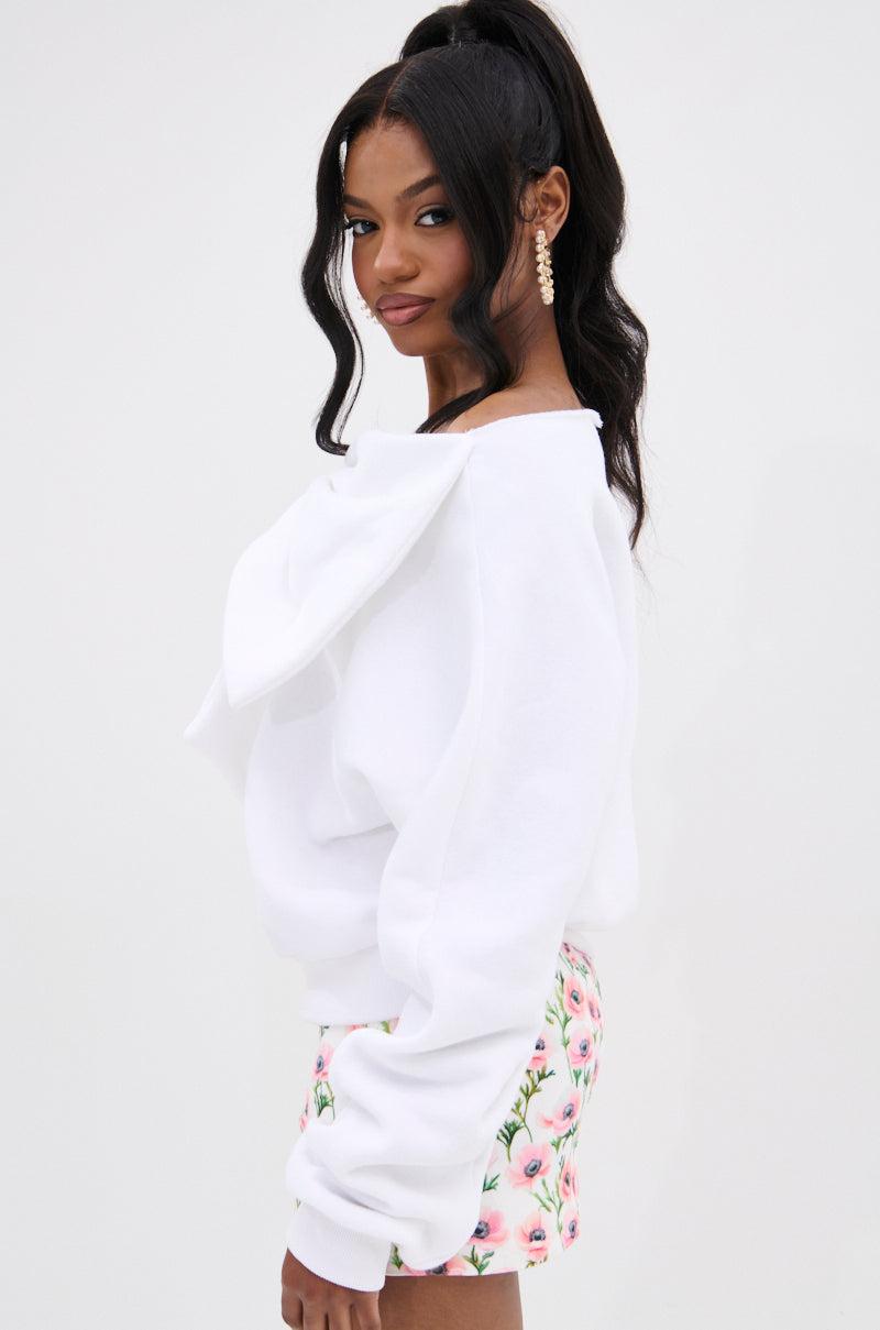 THE BEST BOW SWEATER Product Image