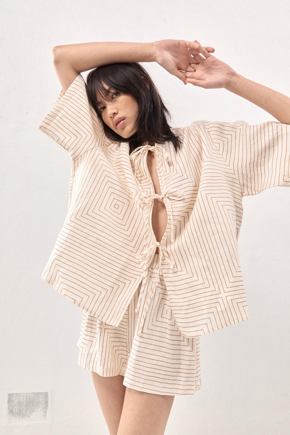 Sunny Linen Shorts Juno Product Image