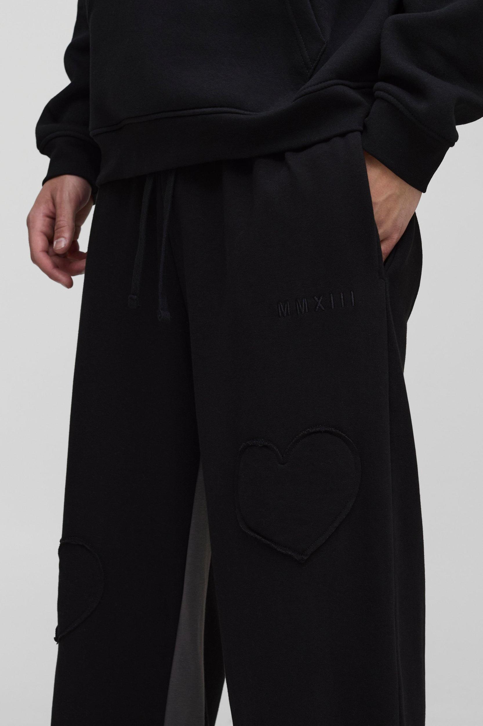 Wide Leg Heart Applique Sweatpants | boohooMAN USA Product Image