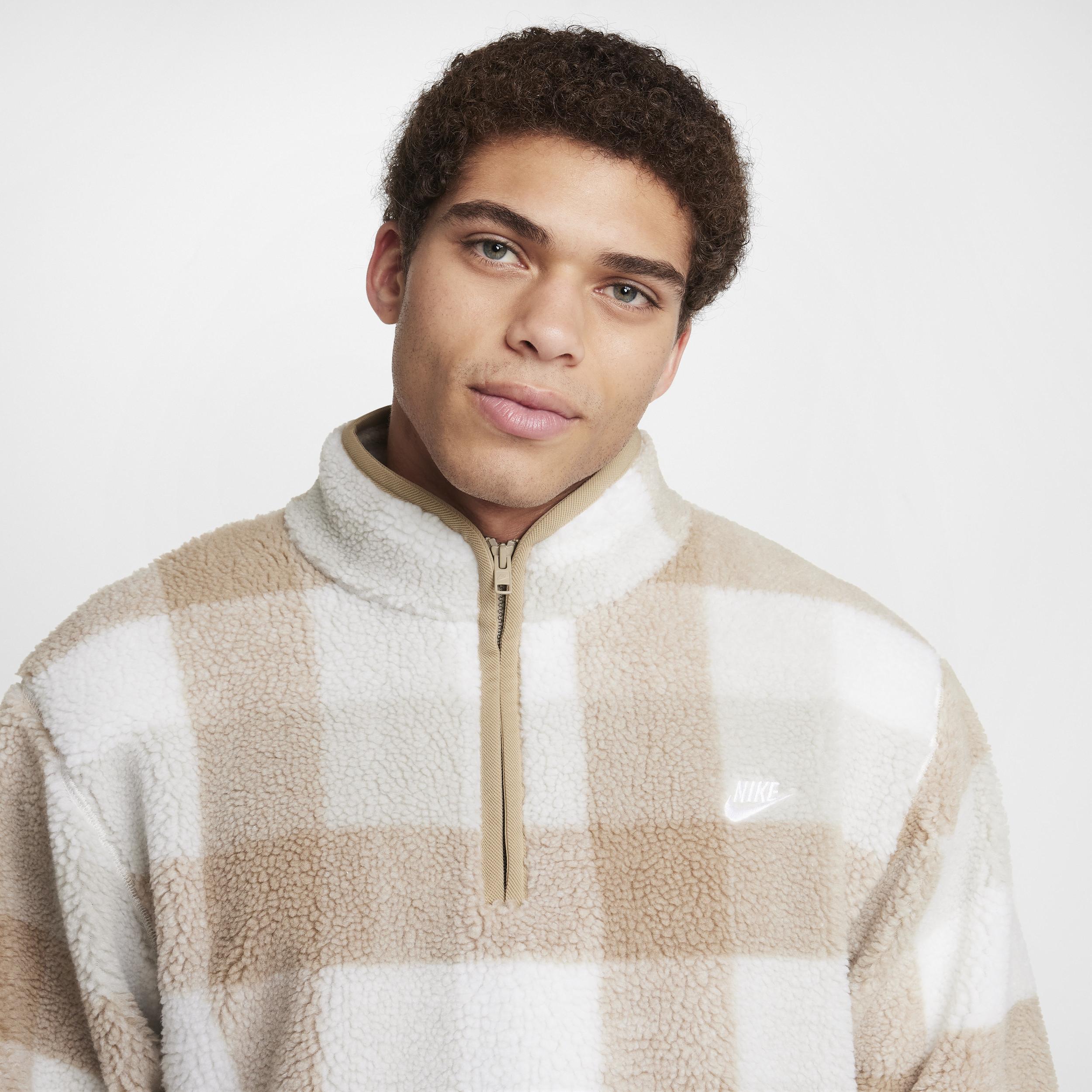 Nike Men's Club Winterized Half-Zip Product Image