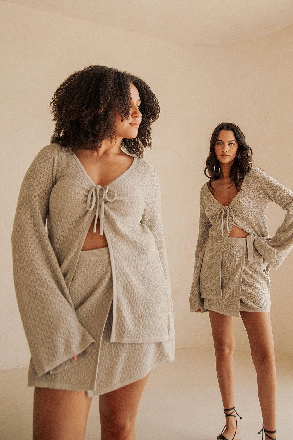 Baylie Top - Taupe Product Image