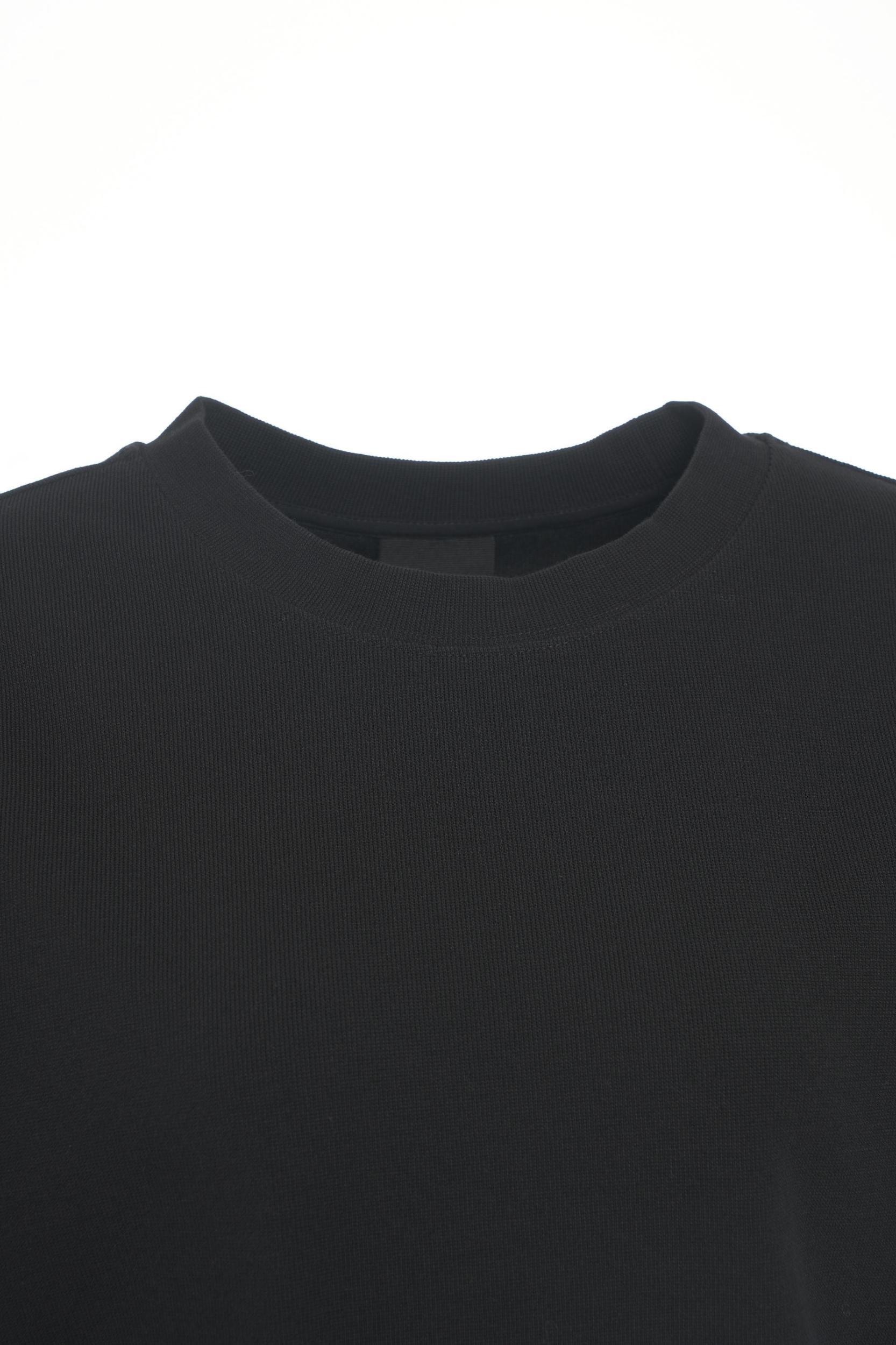 Short sleeved sweatshirt Product Image