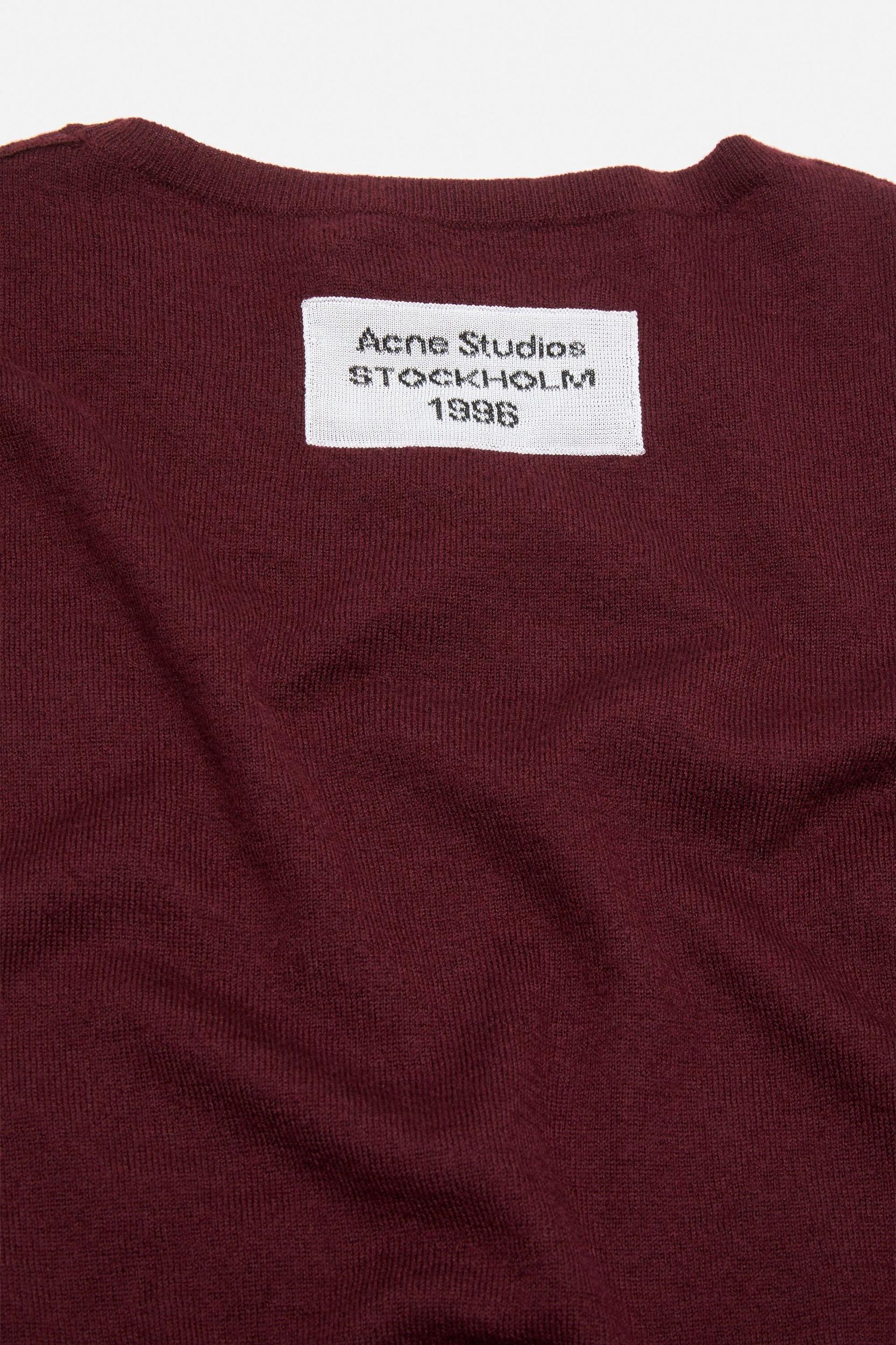 Cashmere knit Product Image