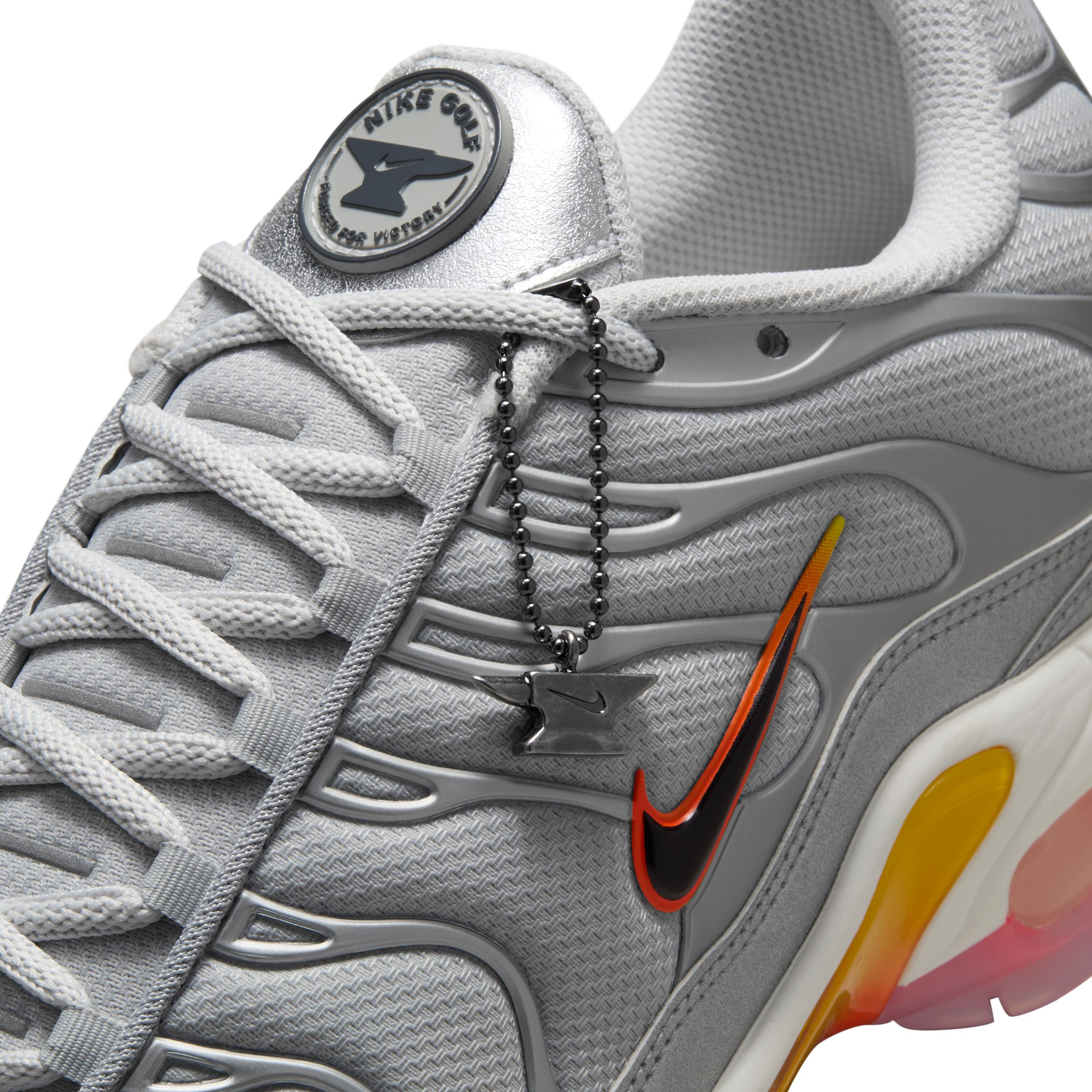 Nike Men's Air Max Plus G Golf Shoes Product Image