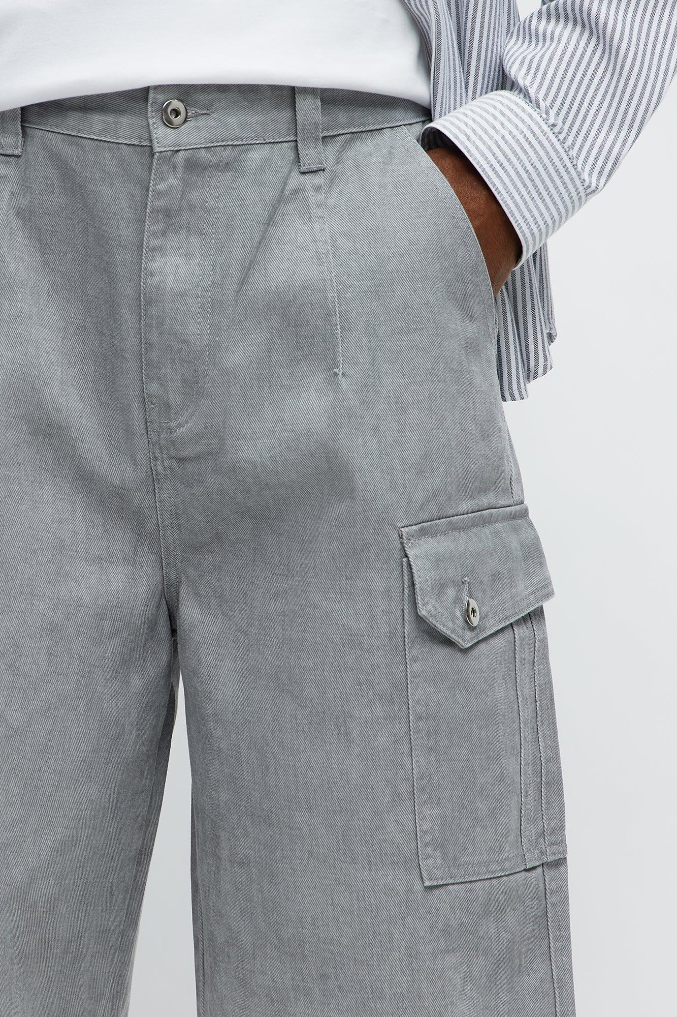 Long Cargo Relaxed Shorts - Grey Male Product Image
