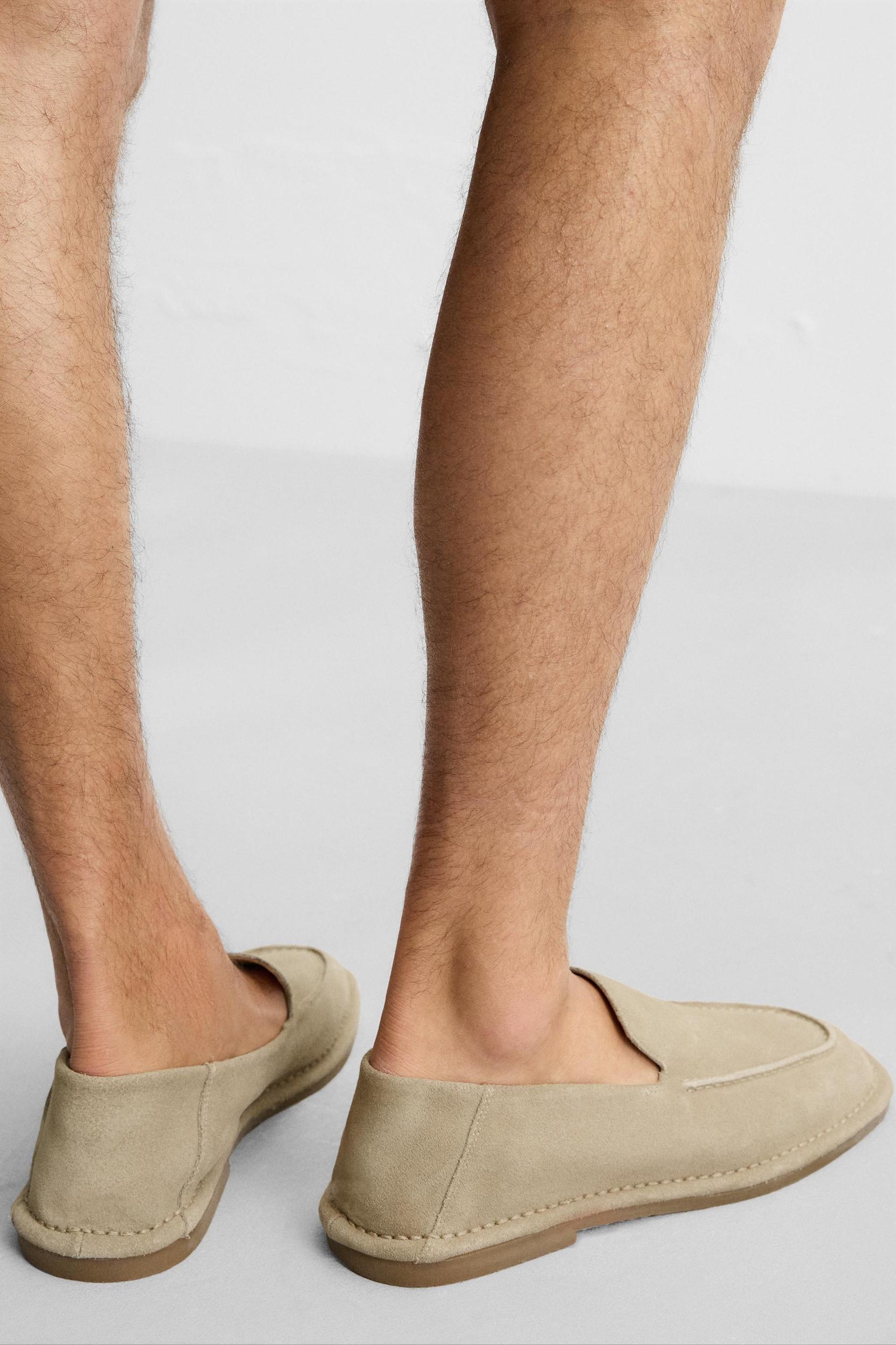 CASUAL LEATHER LOAFERS Product Image