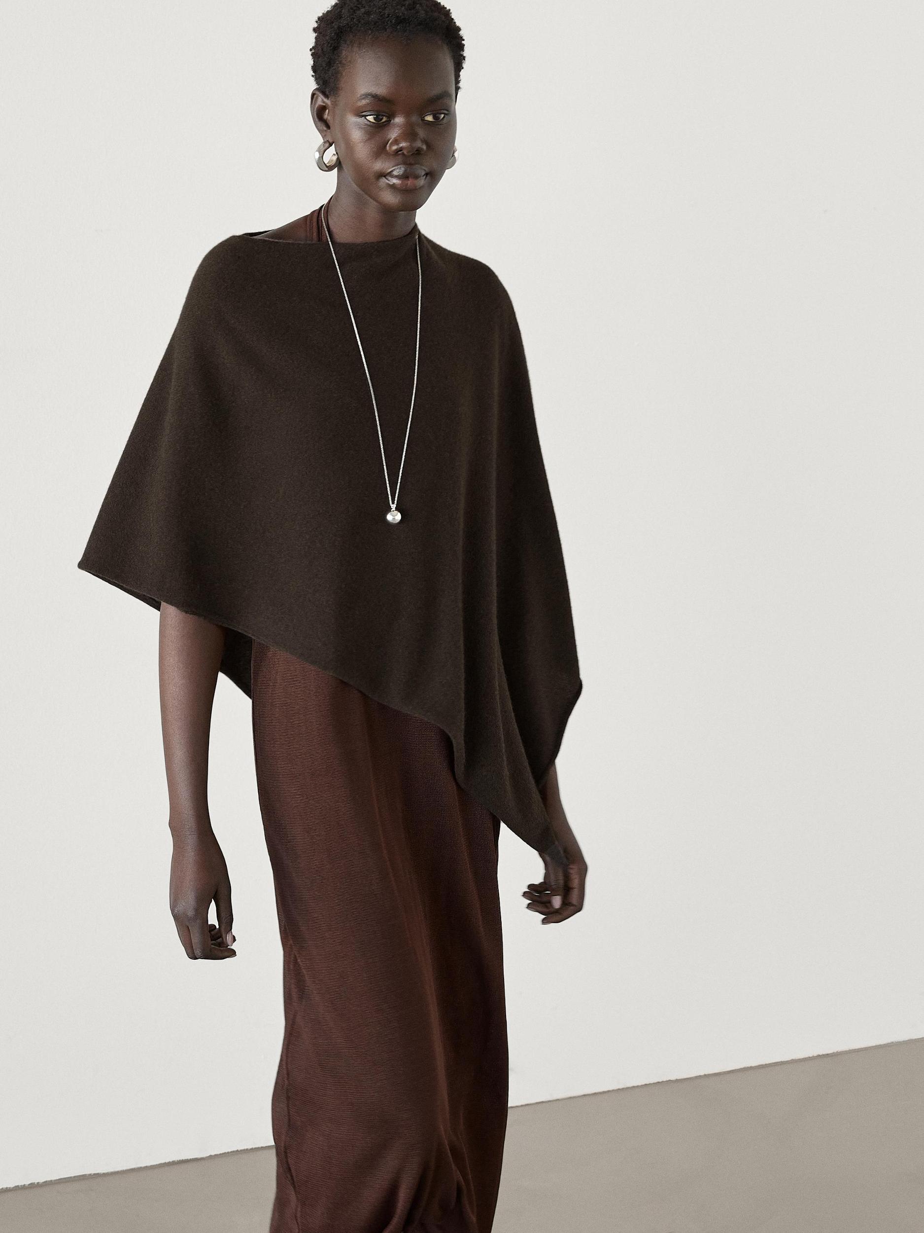Asymmetric cashmere cape Product Image