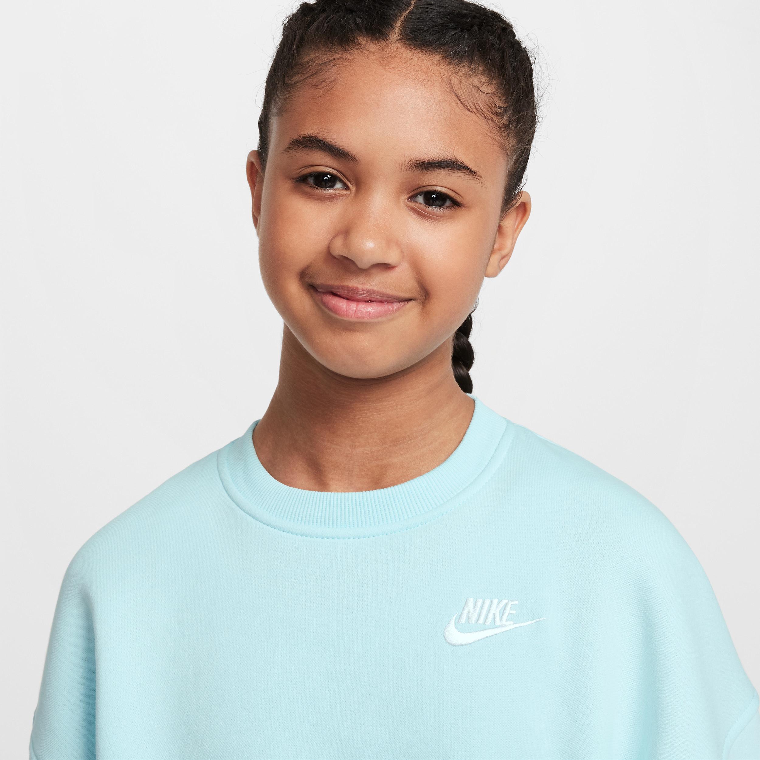 Unisex Nike Sportswear Club Fleece Girls' Boxy Crew-Neck Sweatshirt Product Image