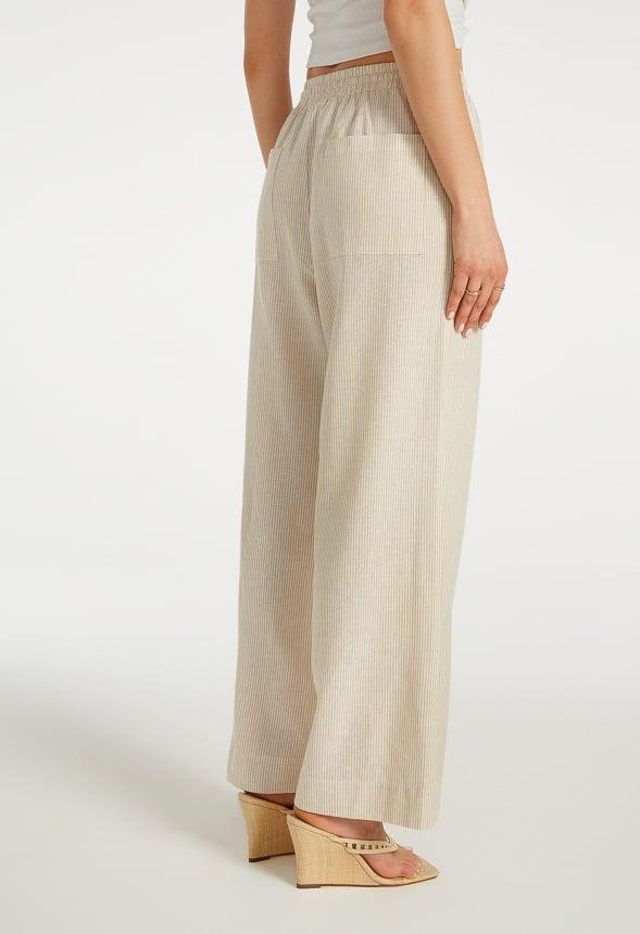 Pull-On Wide Leg Cropped Pants Product Image