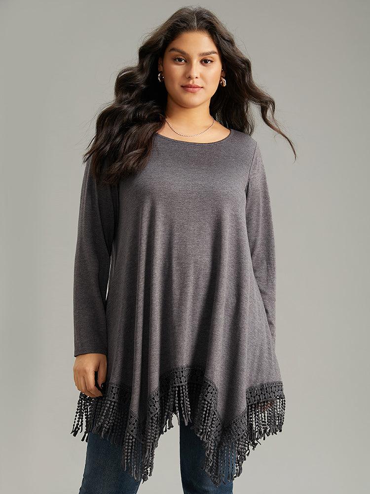 Solid Tassels Trim Pocket Asymmetrical Hem T-shirt Female Product Image