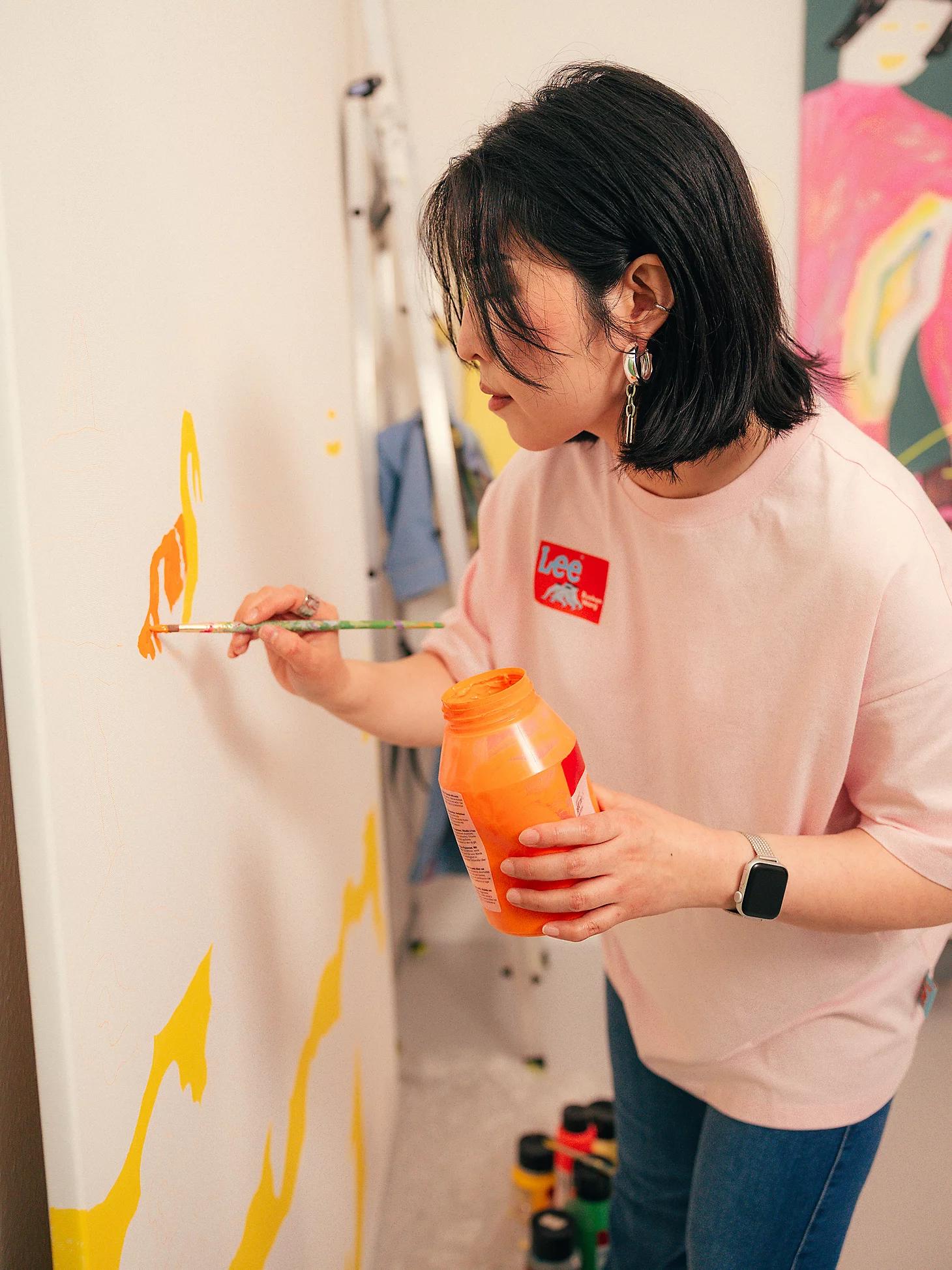 Women's Lee® x Ruohan Wang Oversized Graphic Tee | Women's Tops & Tees | Lee® Product Image