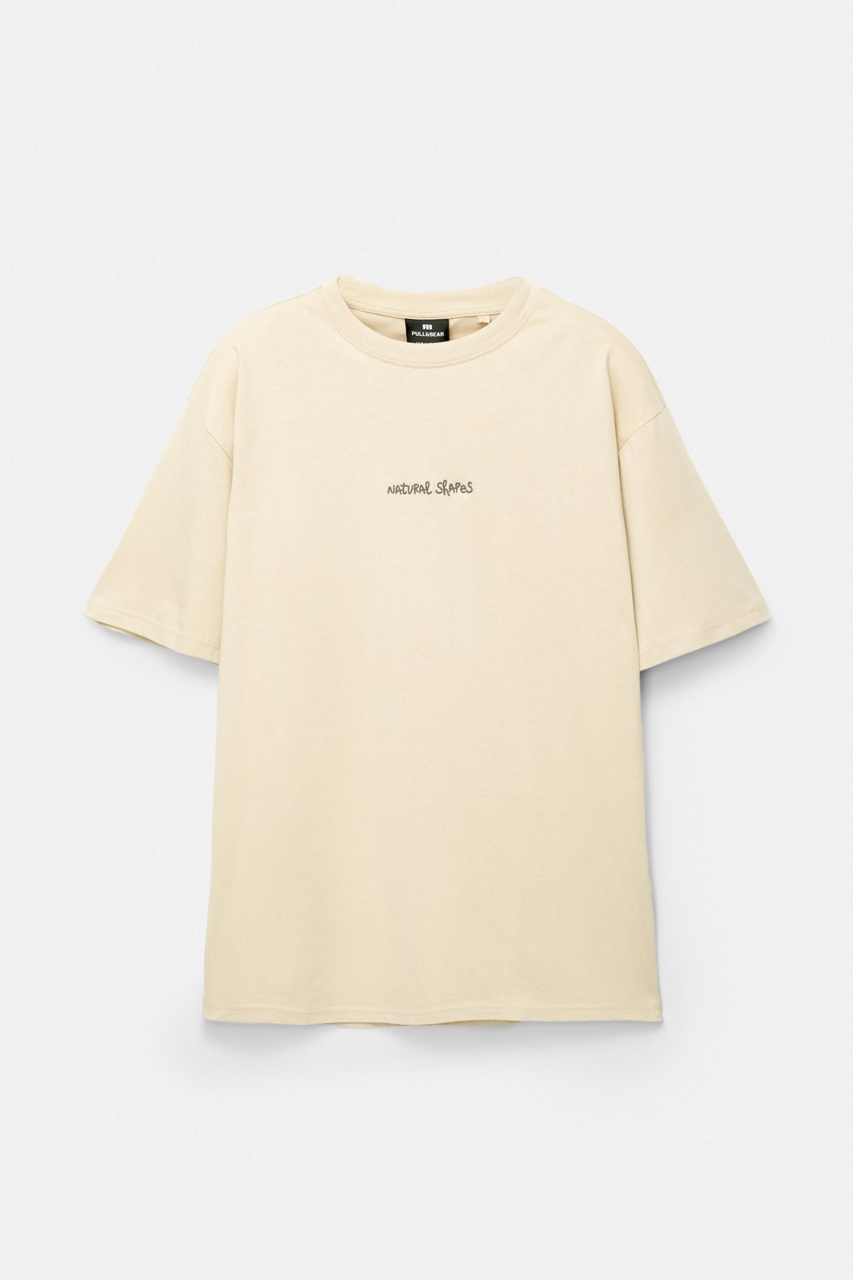 Embroidered graphic T-shirt Product Image